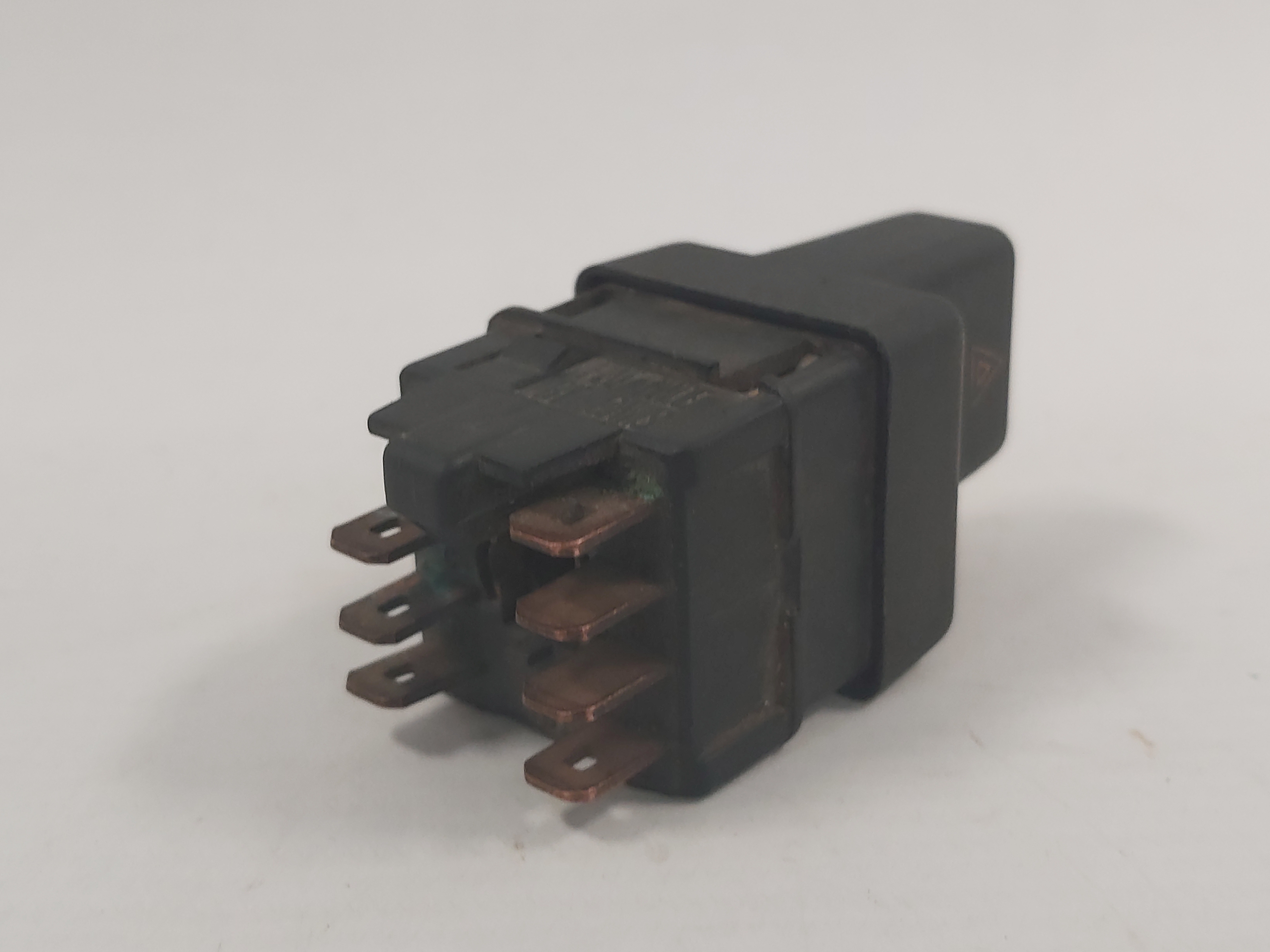 Botão Pisca Alerta Elba Uno Fiorino Premio 91 92 93 94 95 96 Preto 5