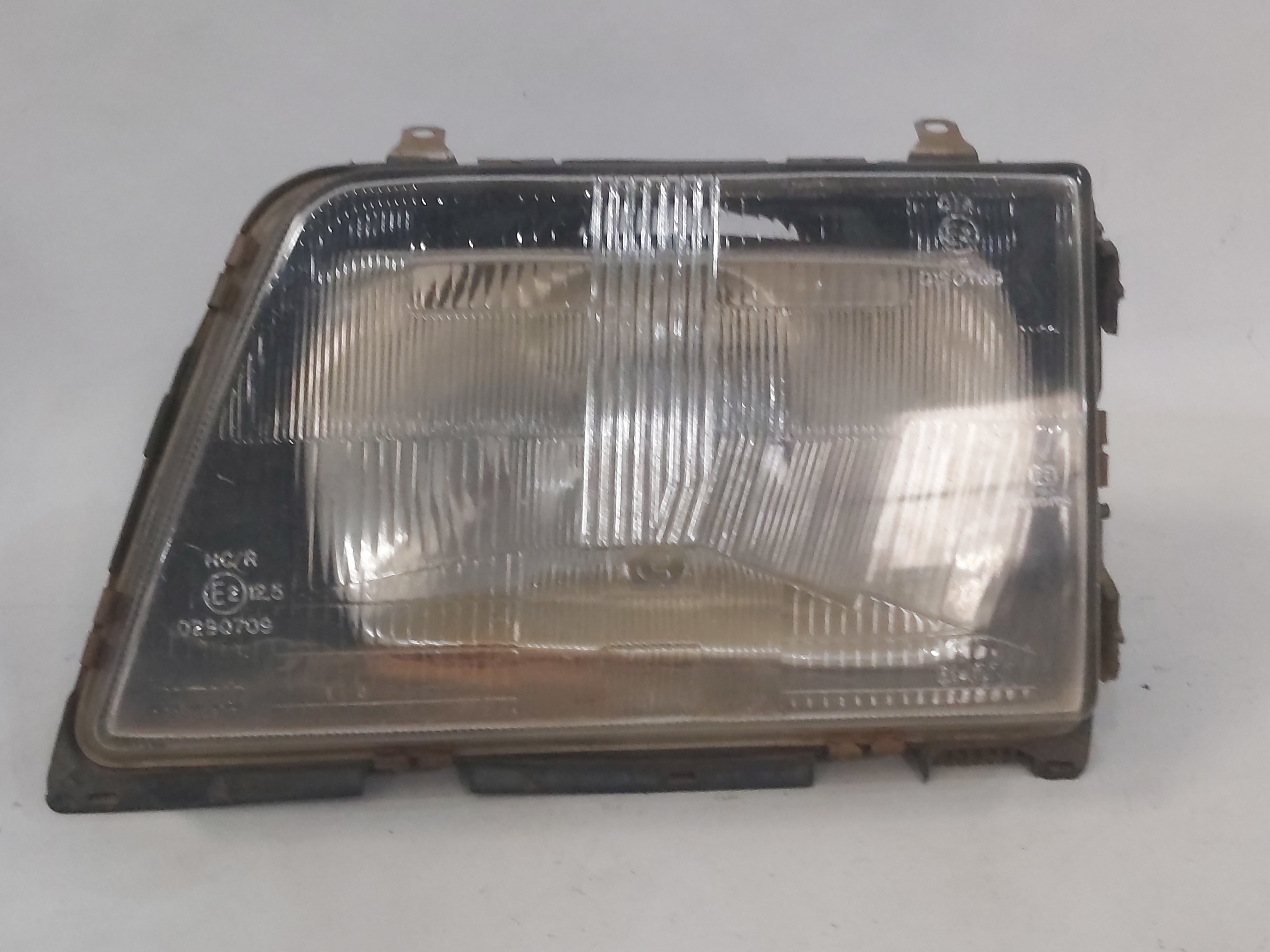 Farol Dianteiro Esquerdo Monza 88 89 90 Cibié  Esquerdo