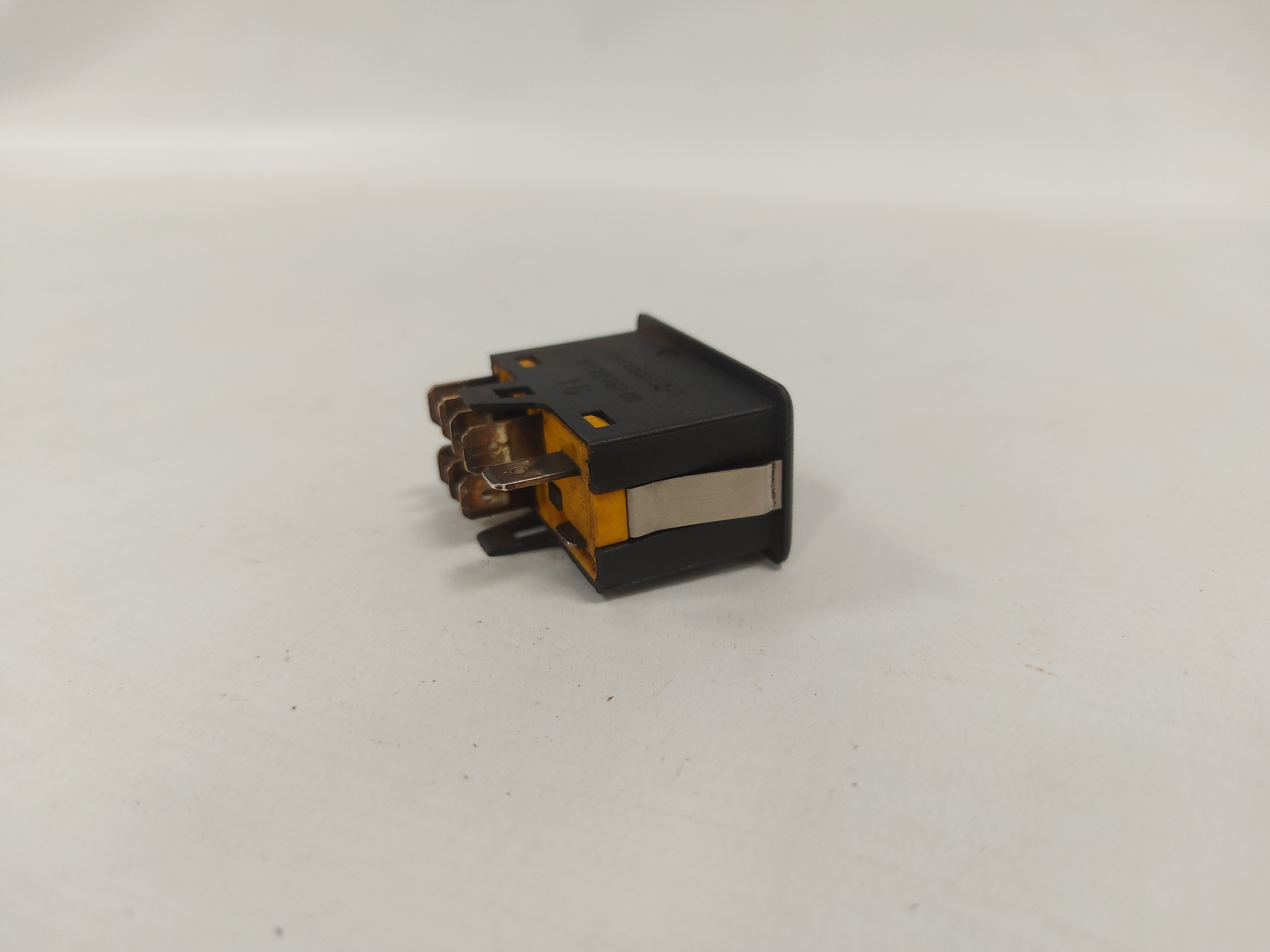 Botão De Alerta Ford Versailles 1992 1993 1994 1995 1996 Preto 6