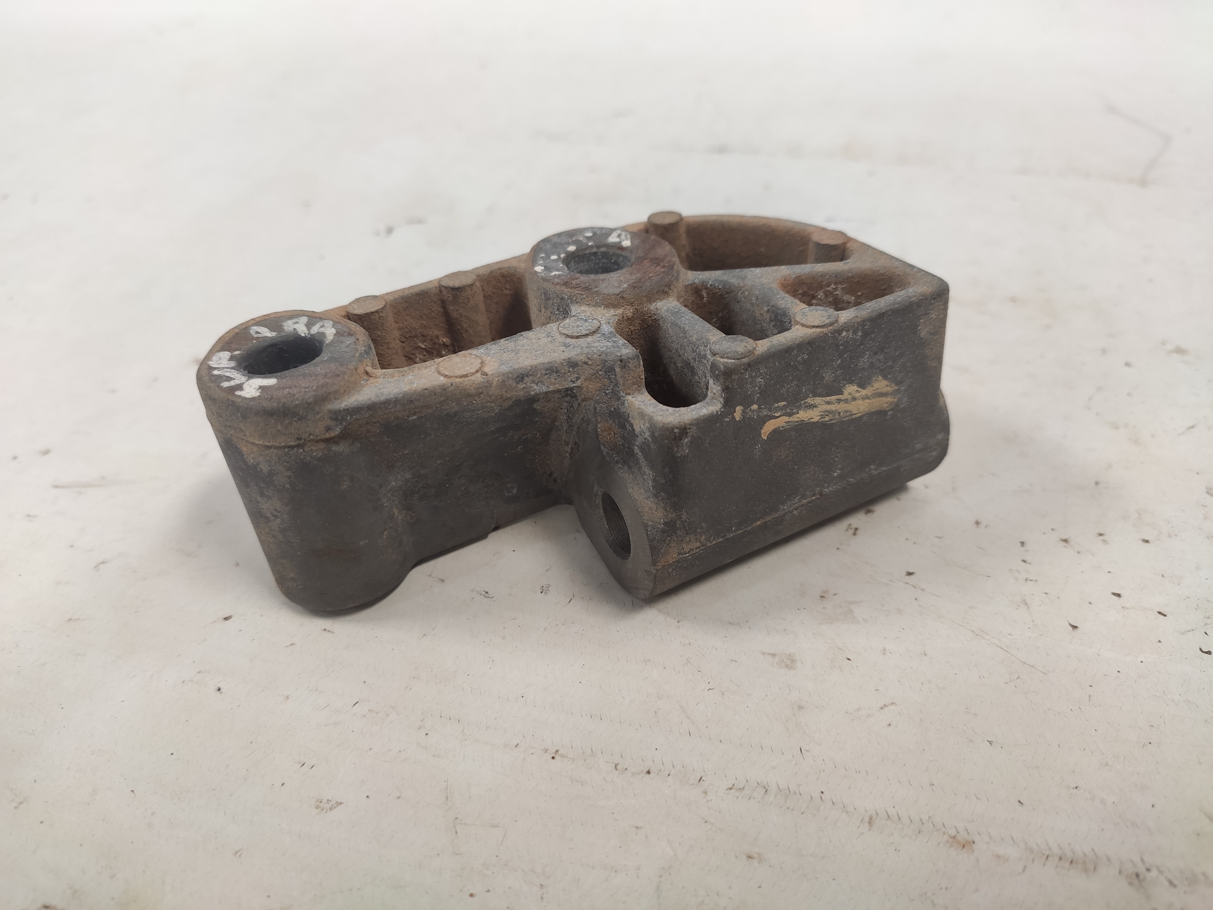 Suporte Alternador Celta Corsa 94 95 96 97 98 99 00 A 2015 5