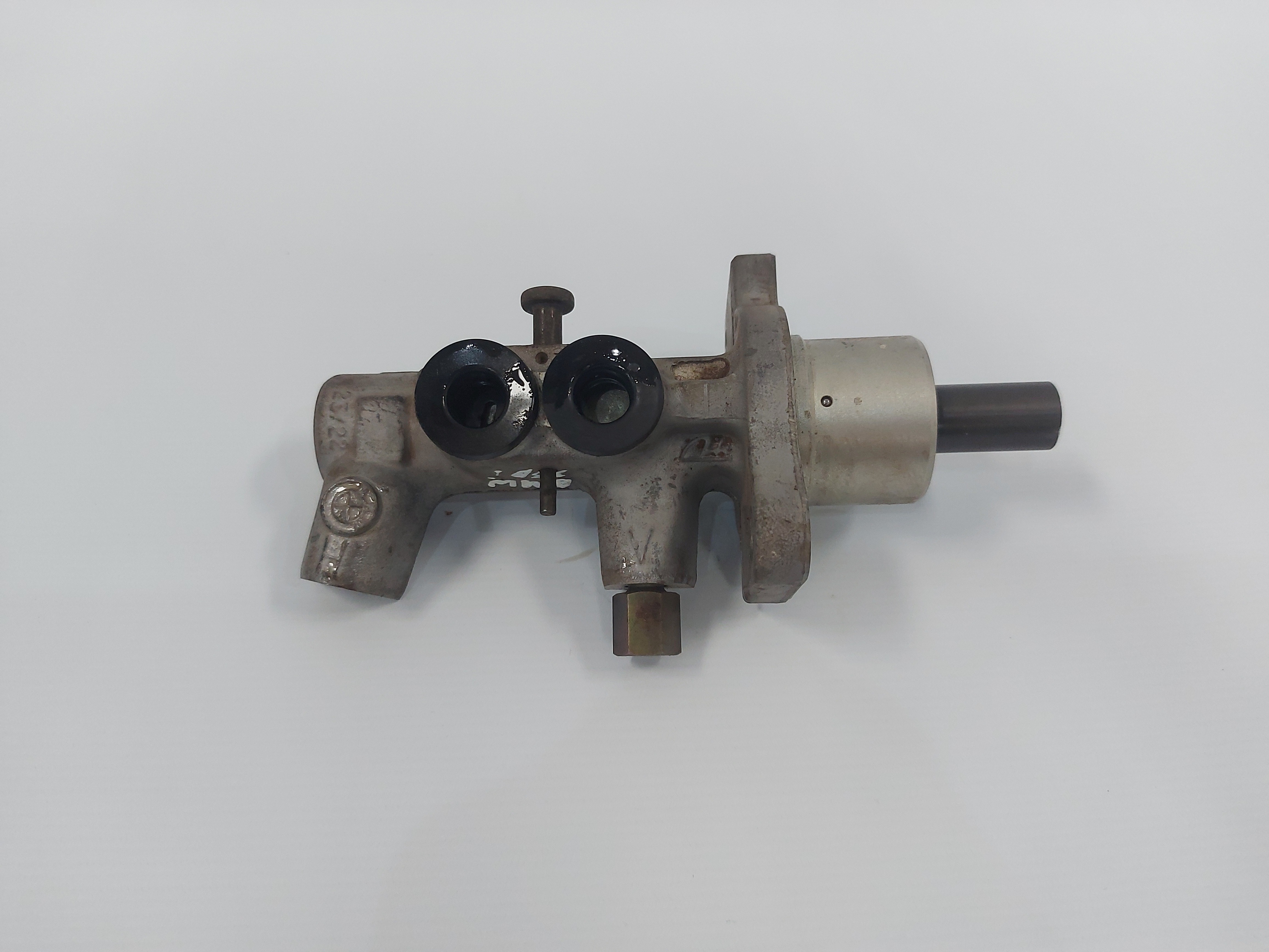 Cilindro Mestre De Freio Bmw E46 330 328 325 323 320 2