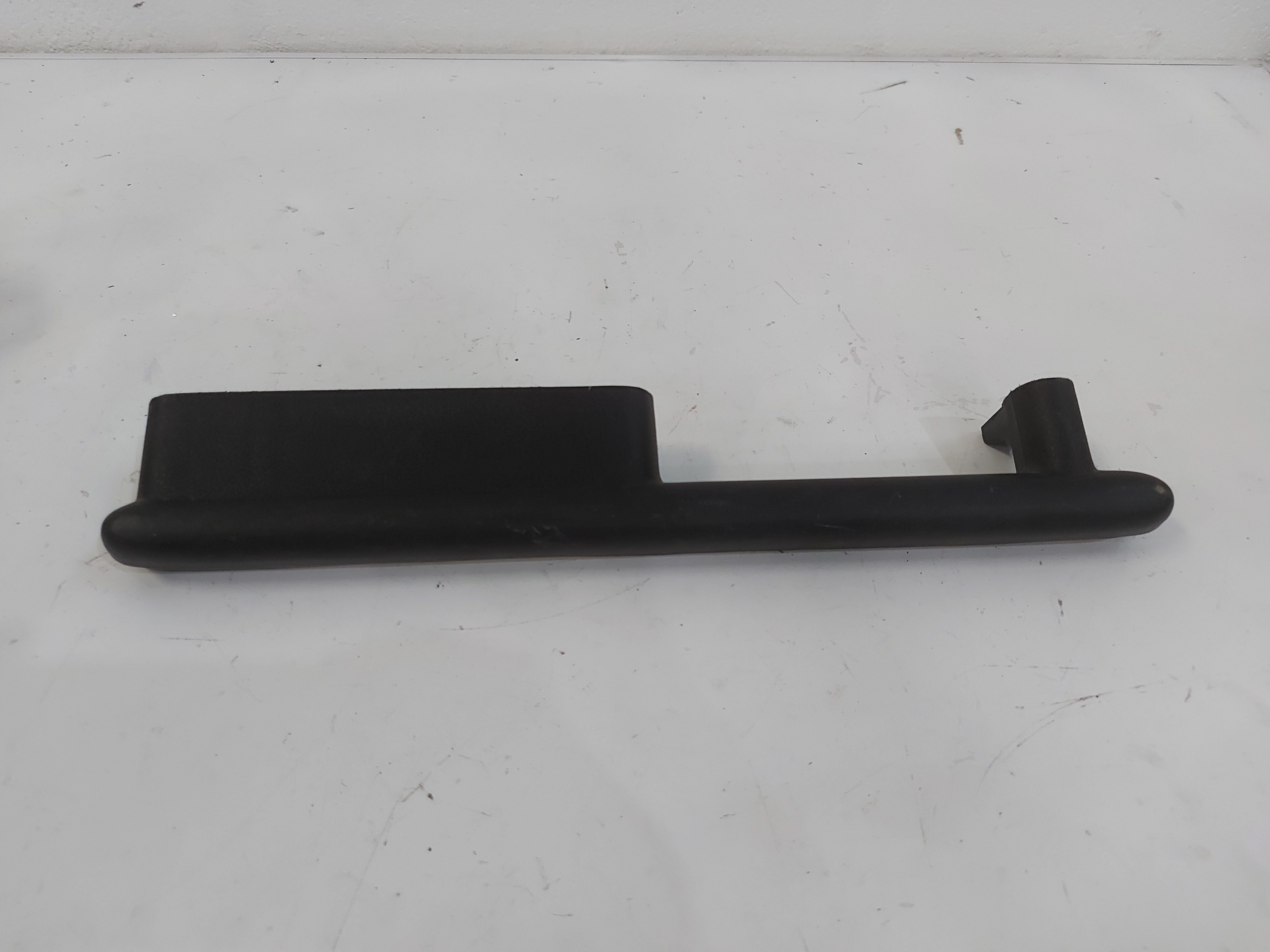 Puxador Porta Esquerdo Uno 85 86 87 88 89 90 91 92 93 Preto 7