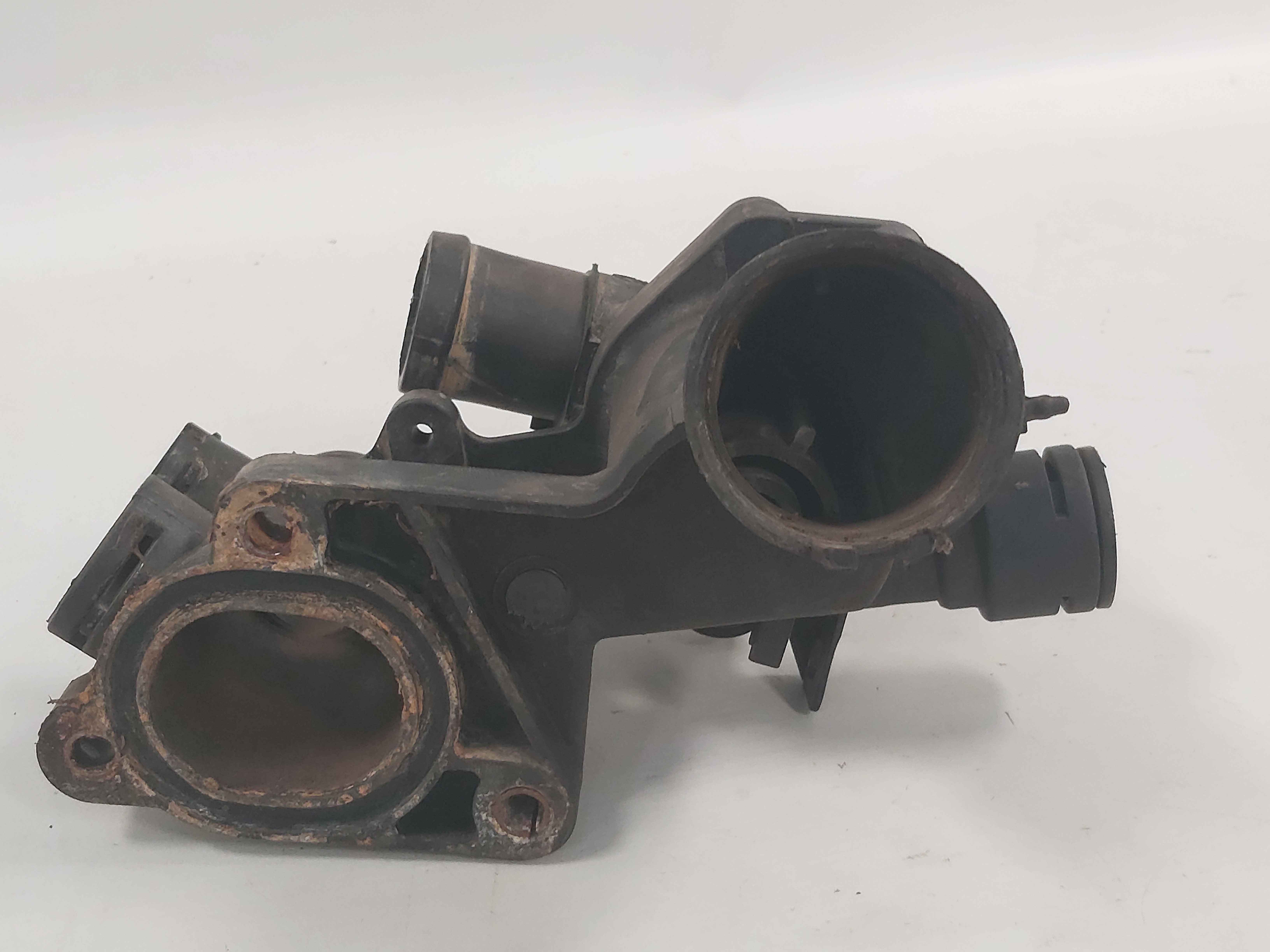 Carcaça Válvula Termostatica Gol Parati Voyage G3 G4 7