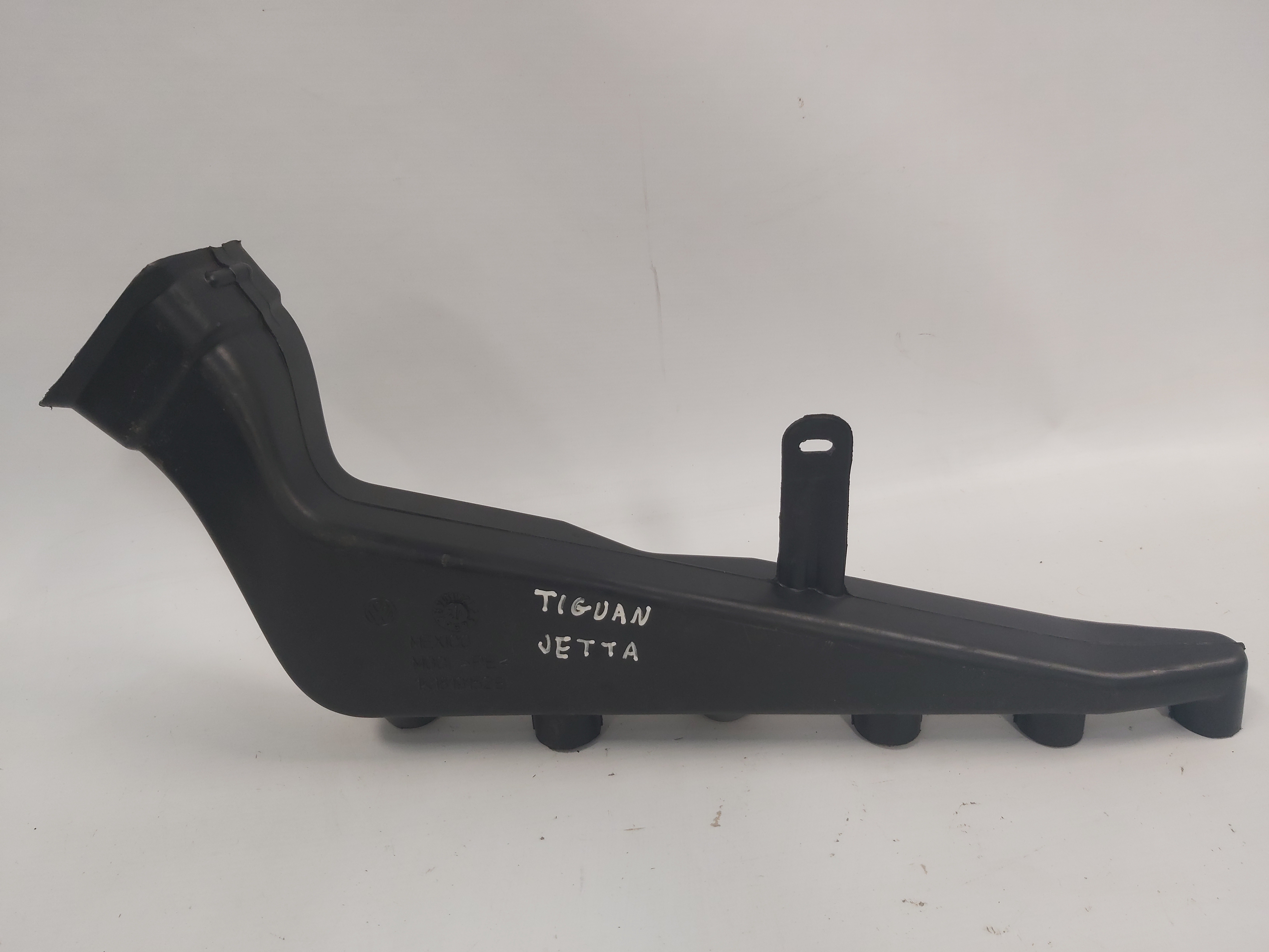 Duto De Ar Assoalho Esquerdo Vw Jetta Tiguan 2011 A 2015 2