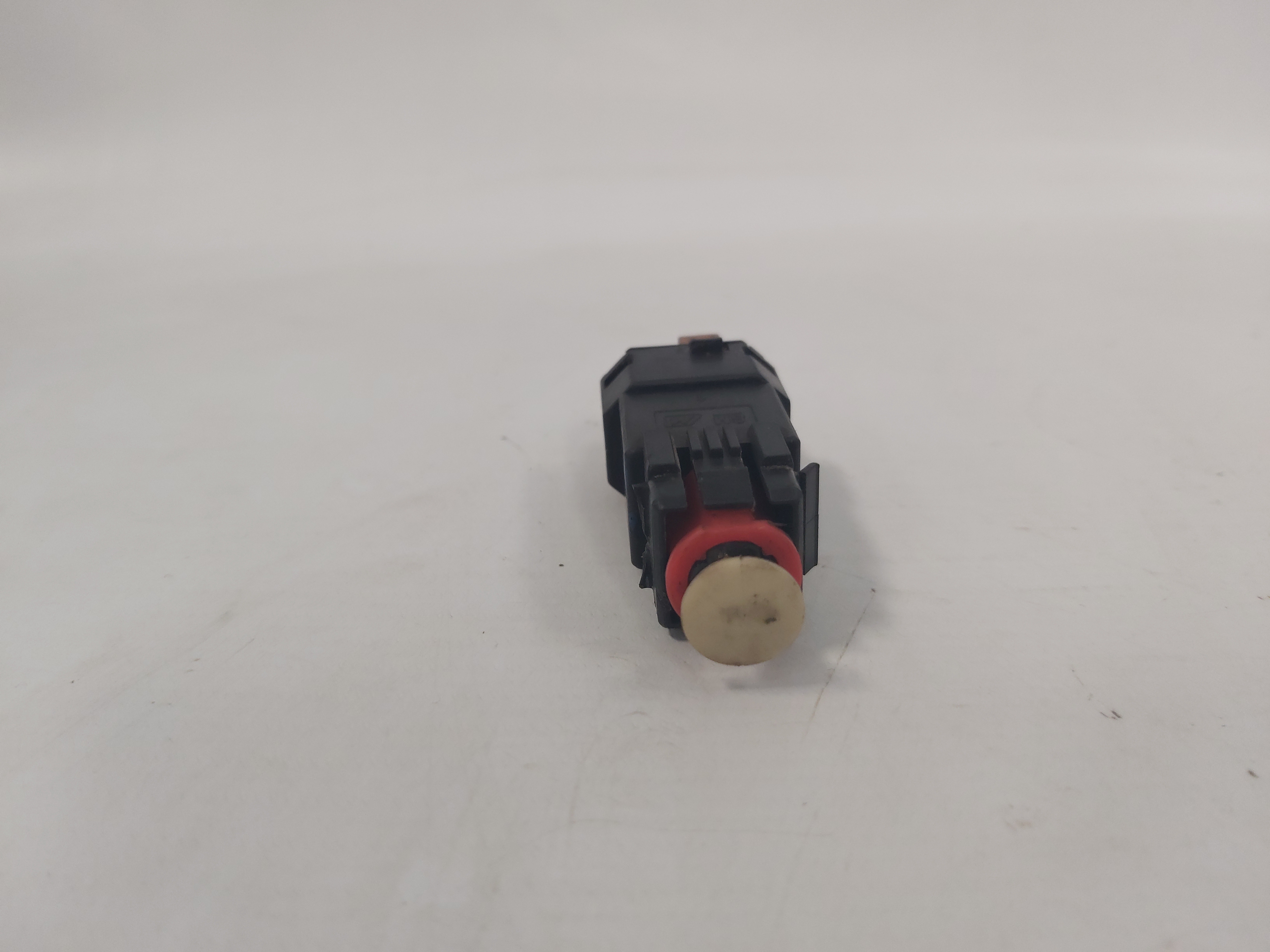 Interruptor Sensor Luz De Freio Gm Corsa Meriva Montana 8