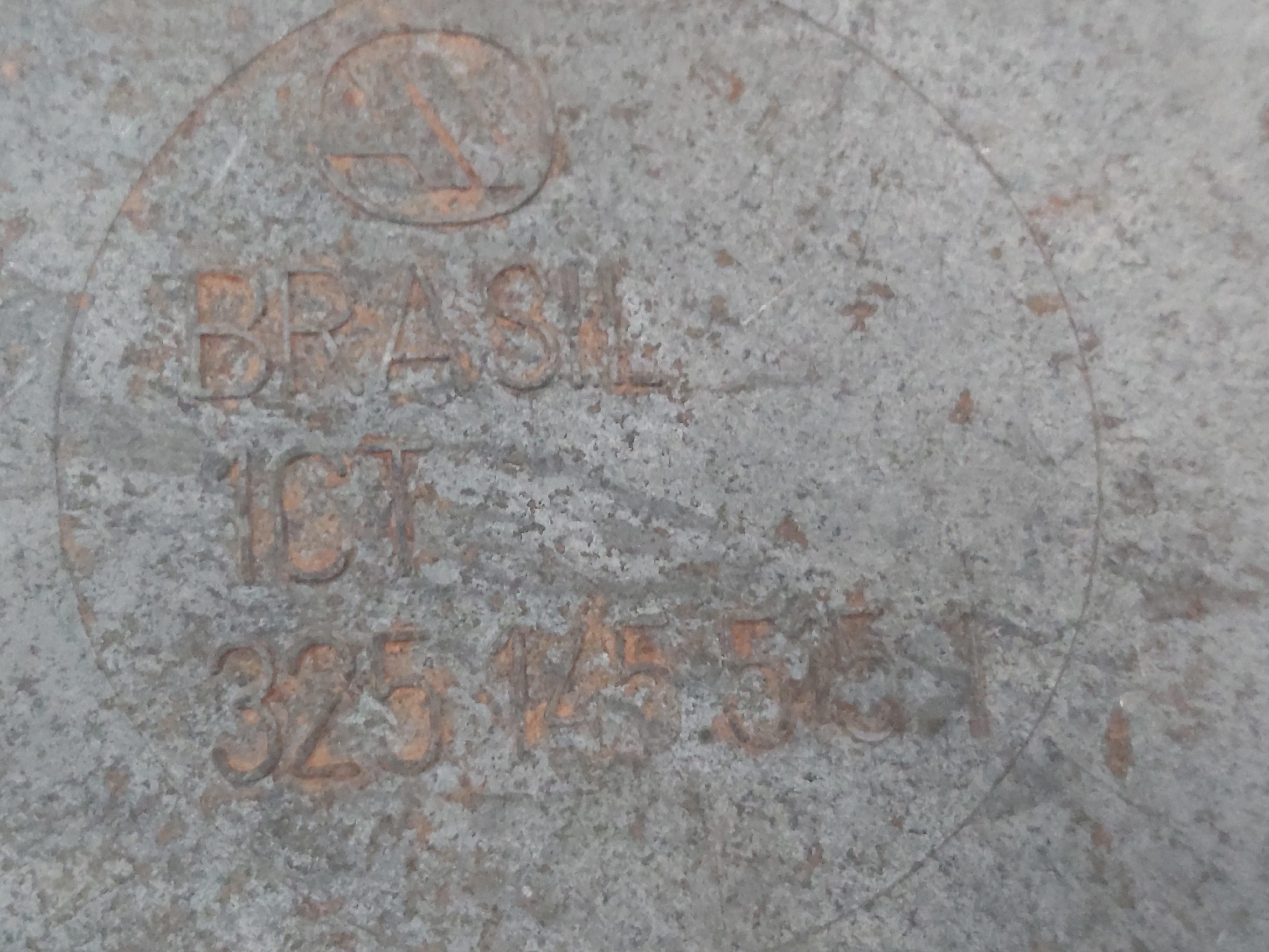 Suporte Da Bomba Hidráulica Santana 2.0 1.8 84 A 98 7