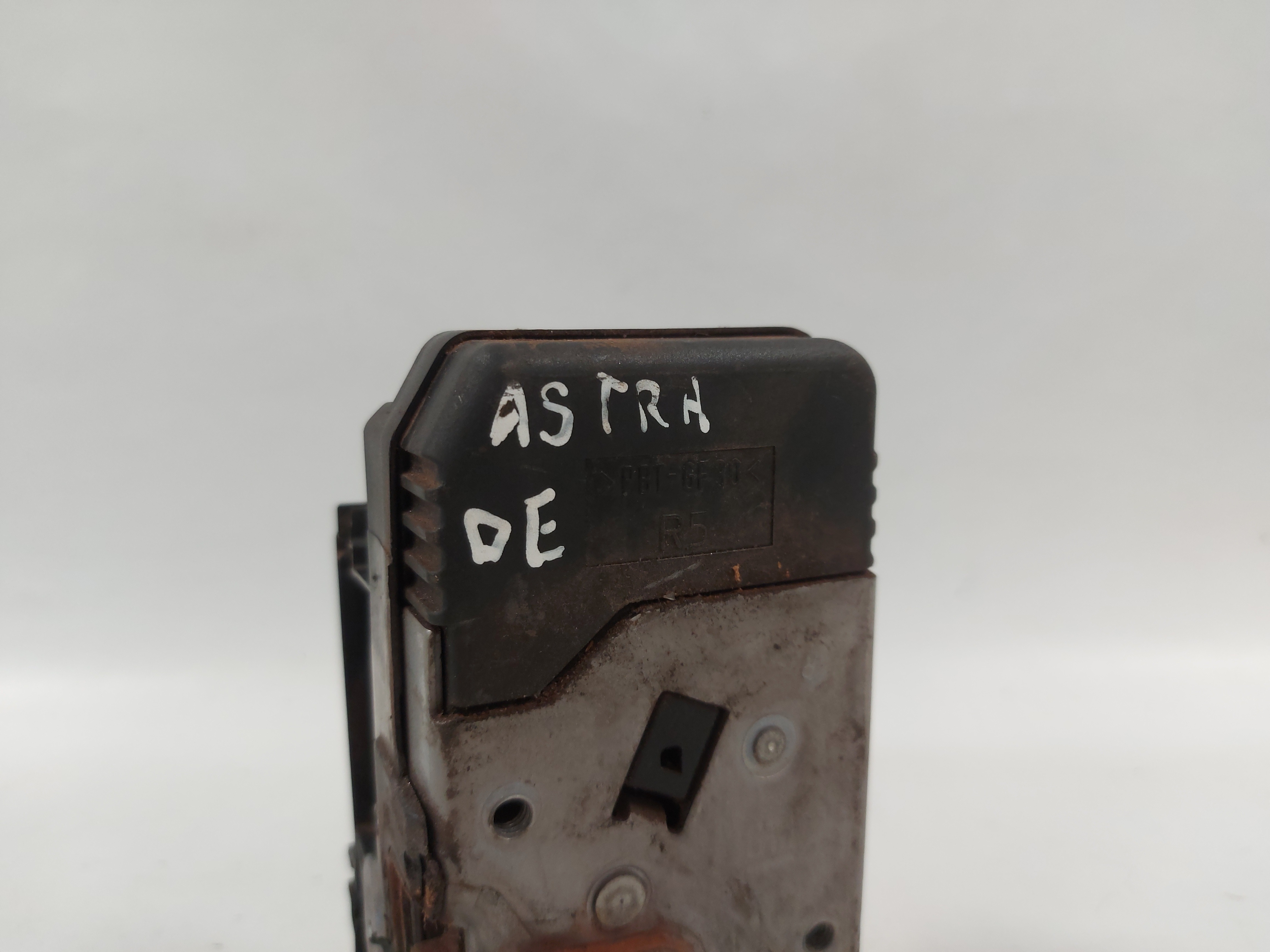 Fechadura Elétrica Dianteira Direita Astra 99 2000 2010 2011 2