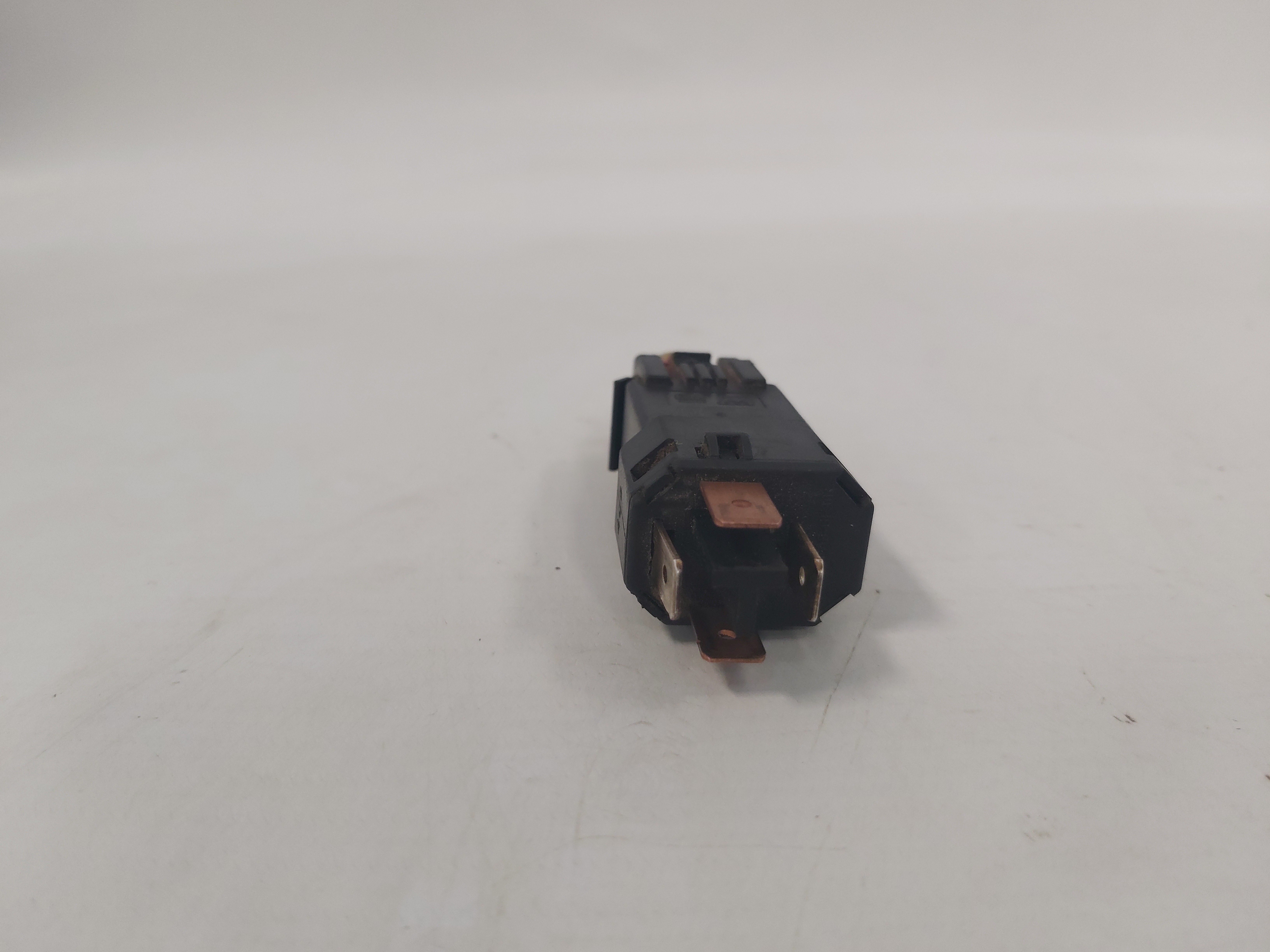 Interruptor Sensor Luz De Freio Gm Corsa Meriva Montana 6