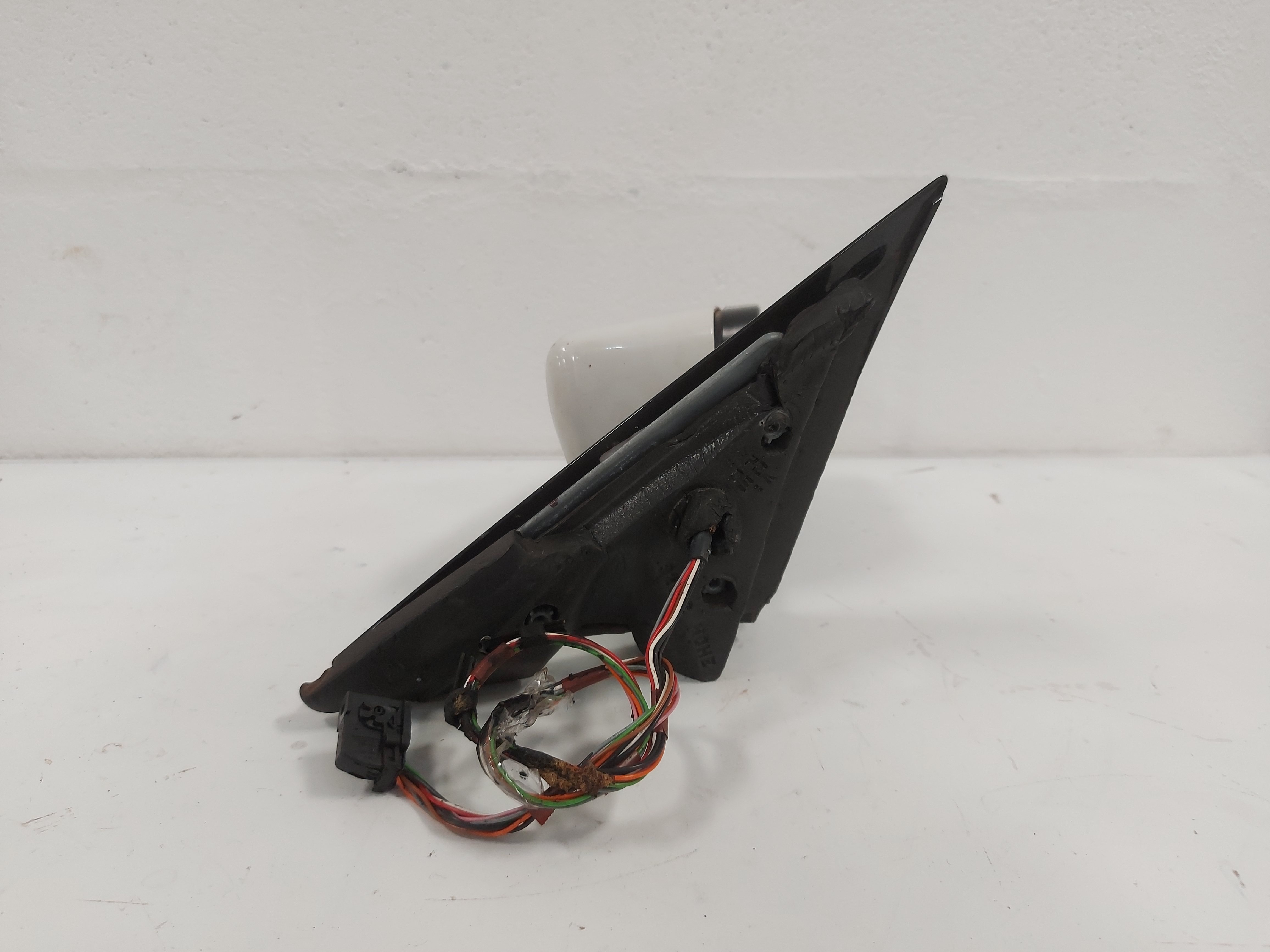 Retrovisor Direito S/ Espelho Bmw E46 330 328 325 323 2