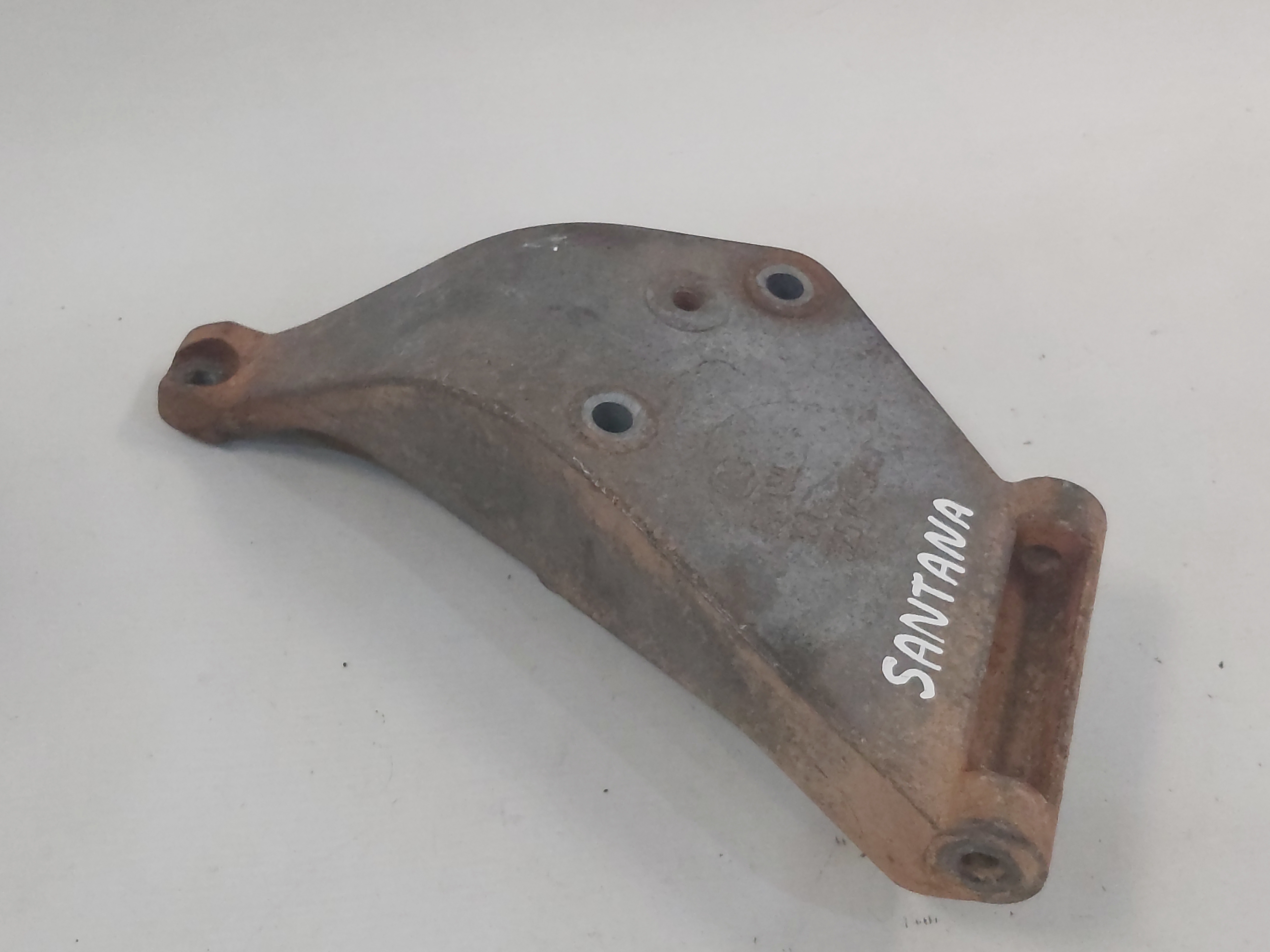 Suporte Da Bomba Hidráulica Santana 2.0 1.8 84 A 98 2