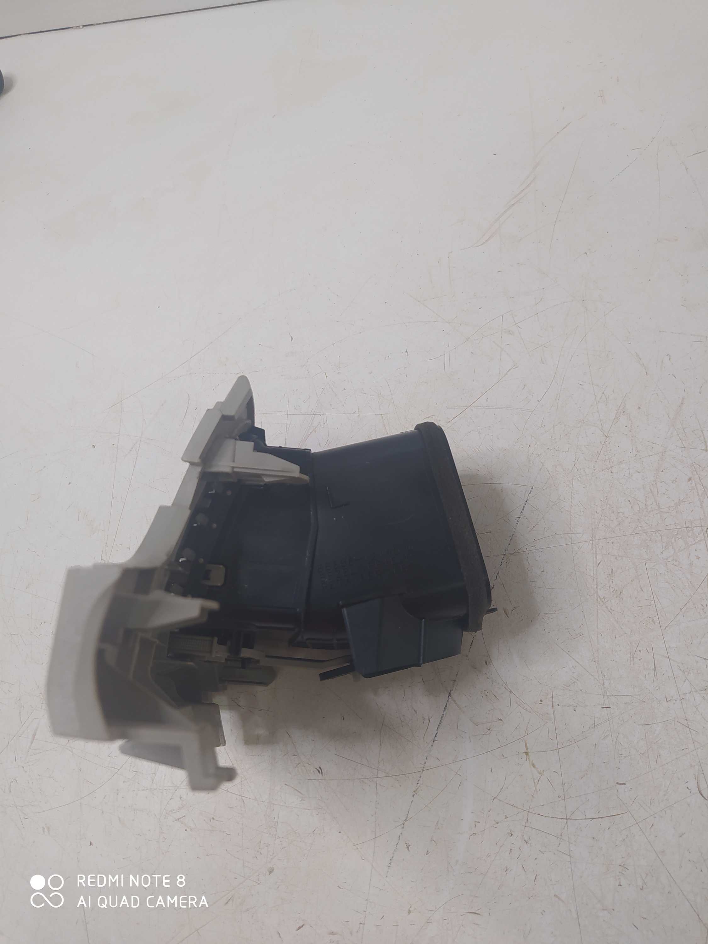 Difusor Saída Ar Esquerdo Toyota Corolla 2009 6