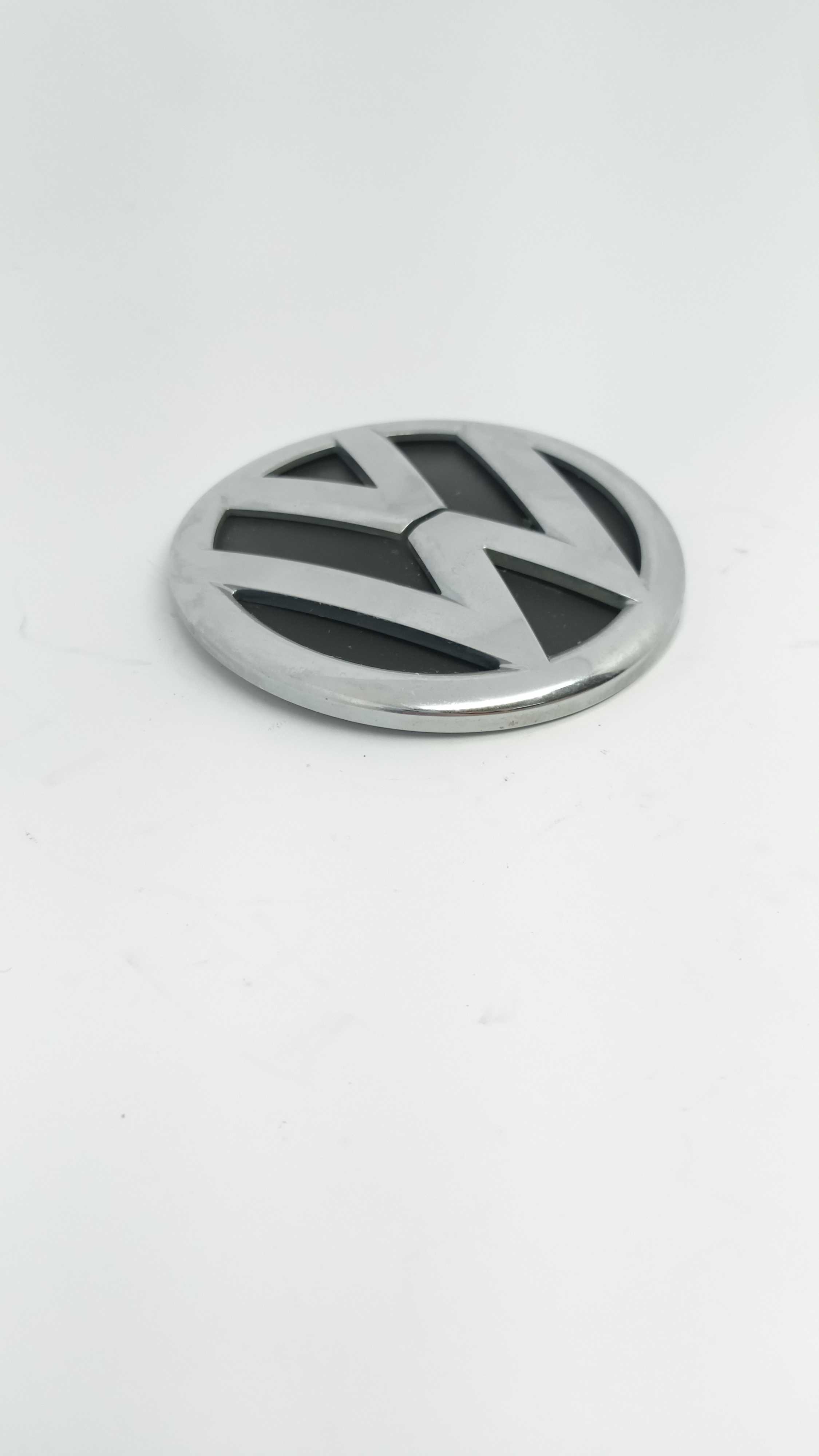 Emblema Da Tampa Traseira Vw Voyage G6 2012 5u0853630