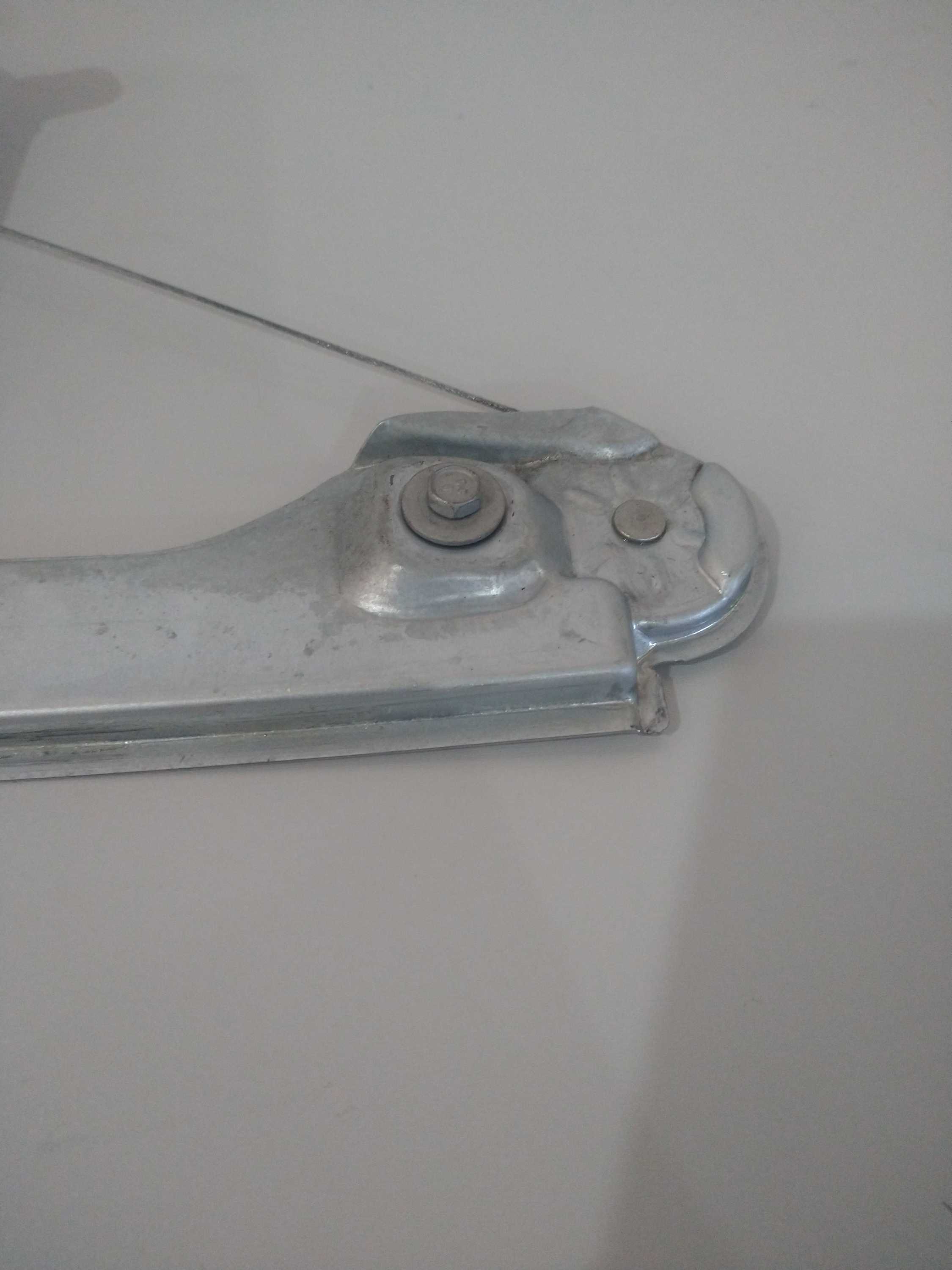 Máquina De Vidro Manual Traseira L/e Onix Prisma Usado Orig 7
