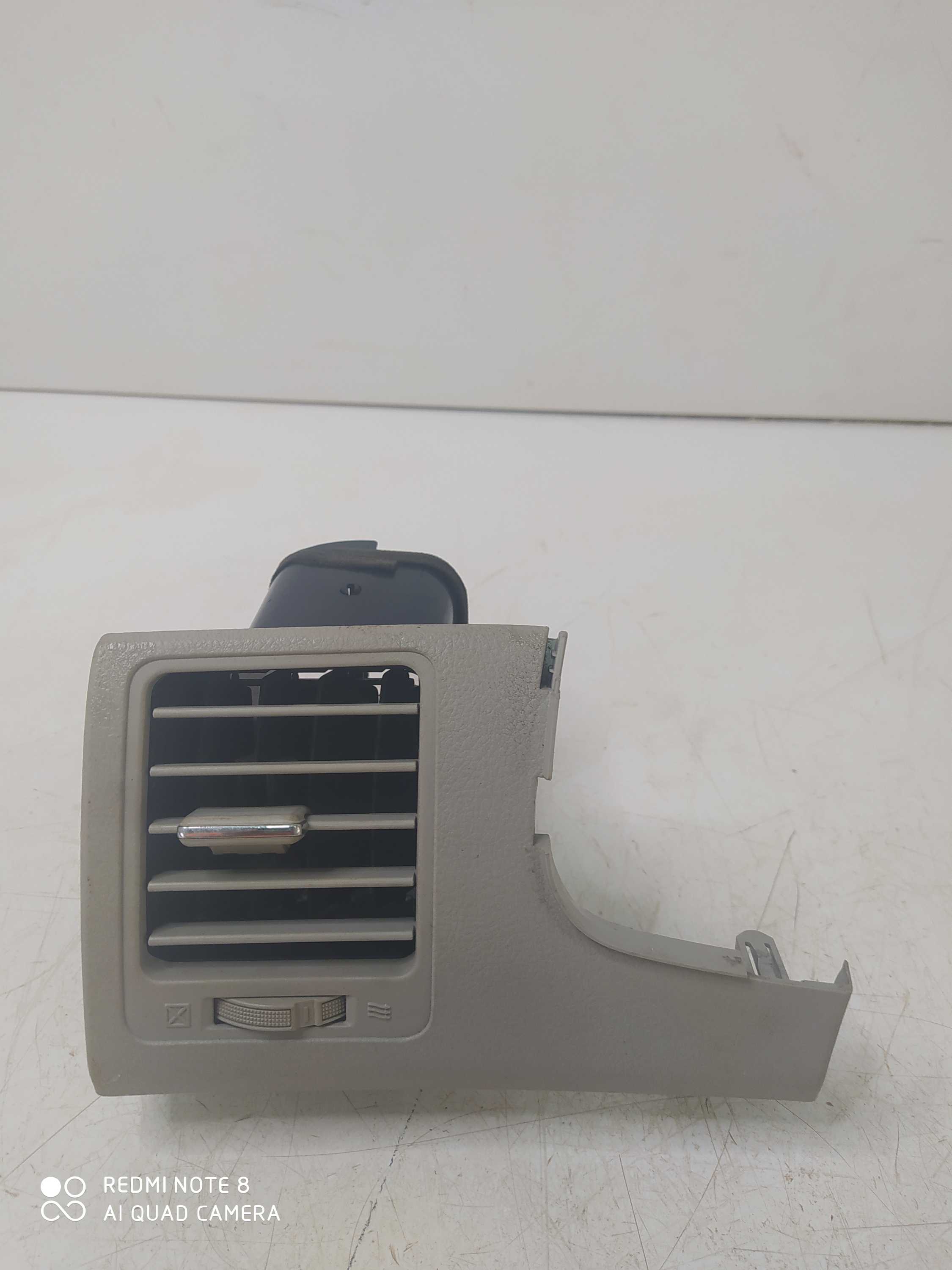Difusor Saída Ar Esquerdo Toyota Corolla 2009 4