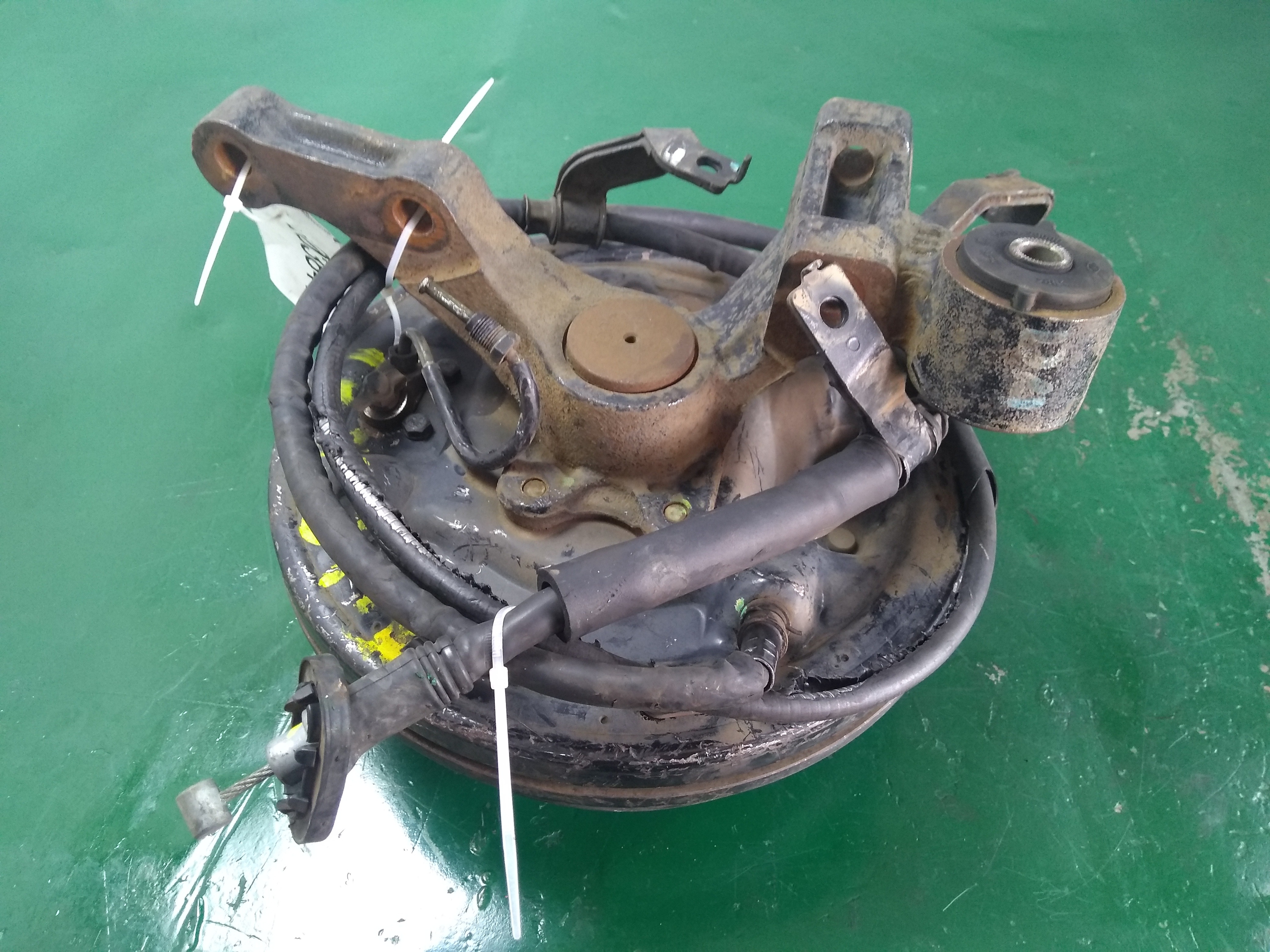 Montante Tambor Panela Traseiro Direito Hyundai Tucson 4