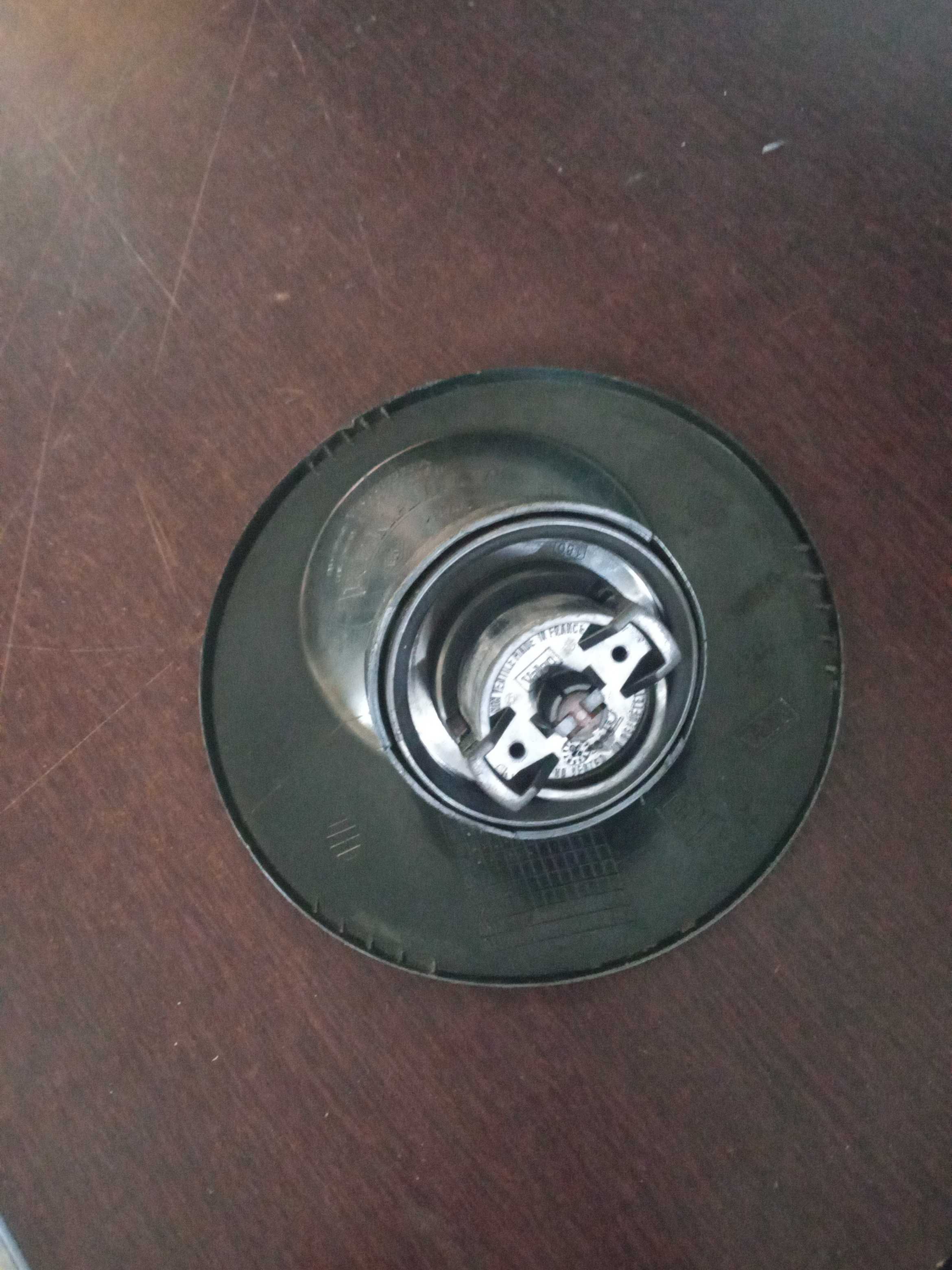 Portinhola Tanque Renault Kangoo 99 Sem Chave Original Usado 99 Cinza 3