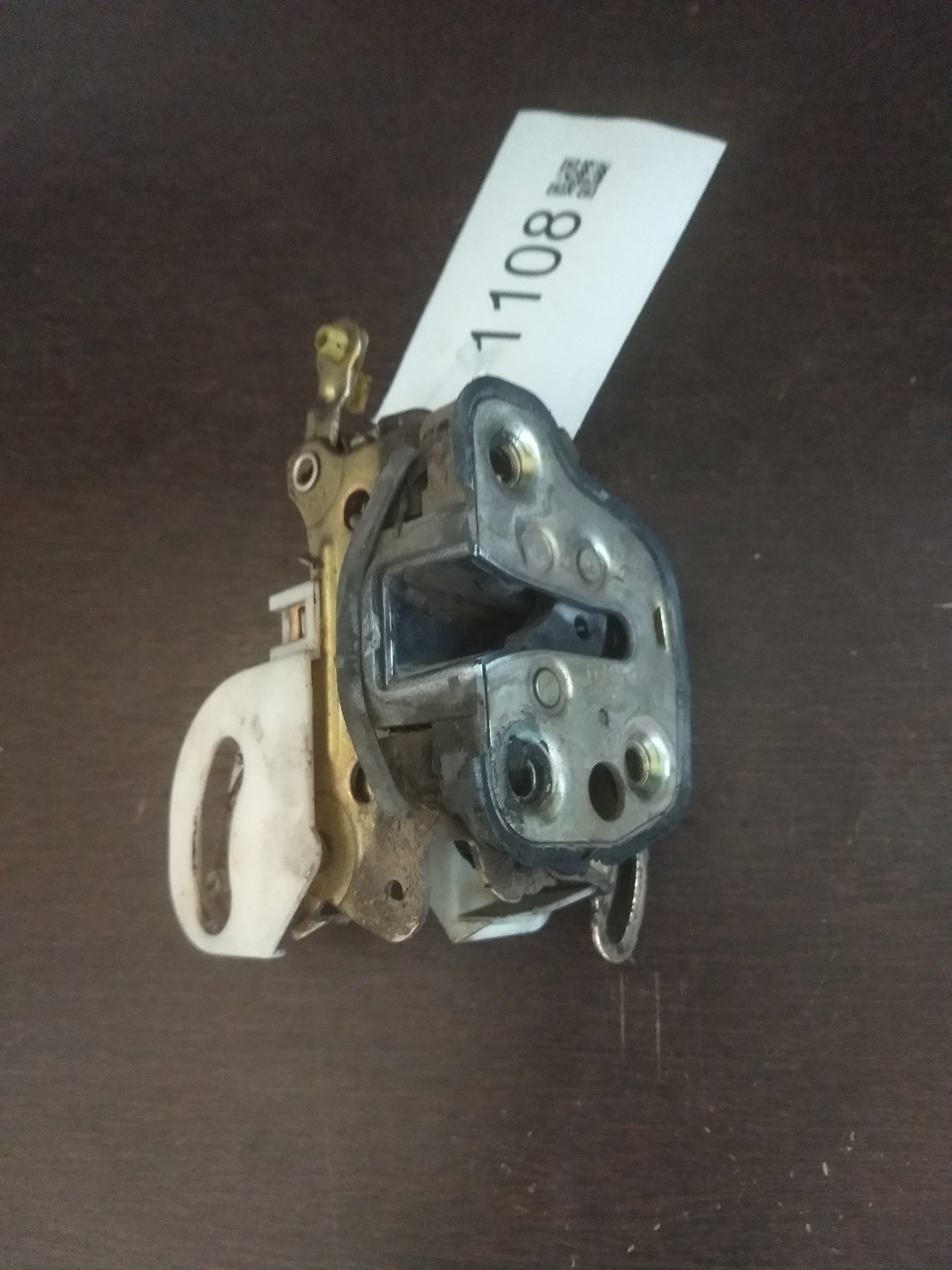Fechadura Dianteiro Direito Corsa Usado Original 7