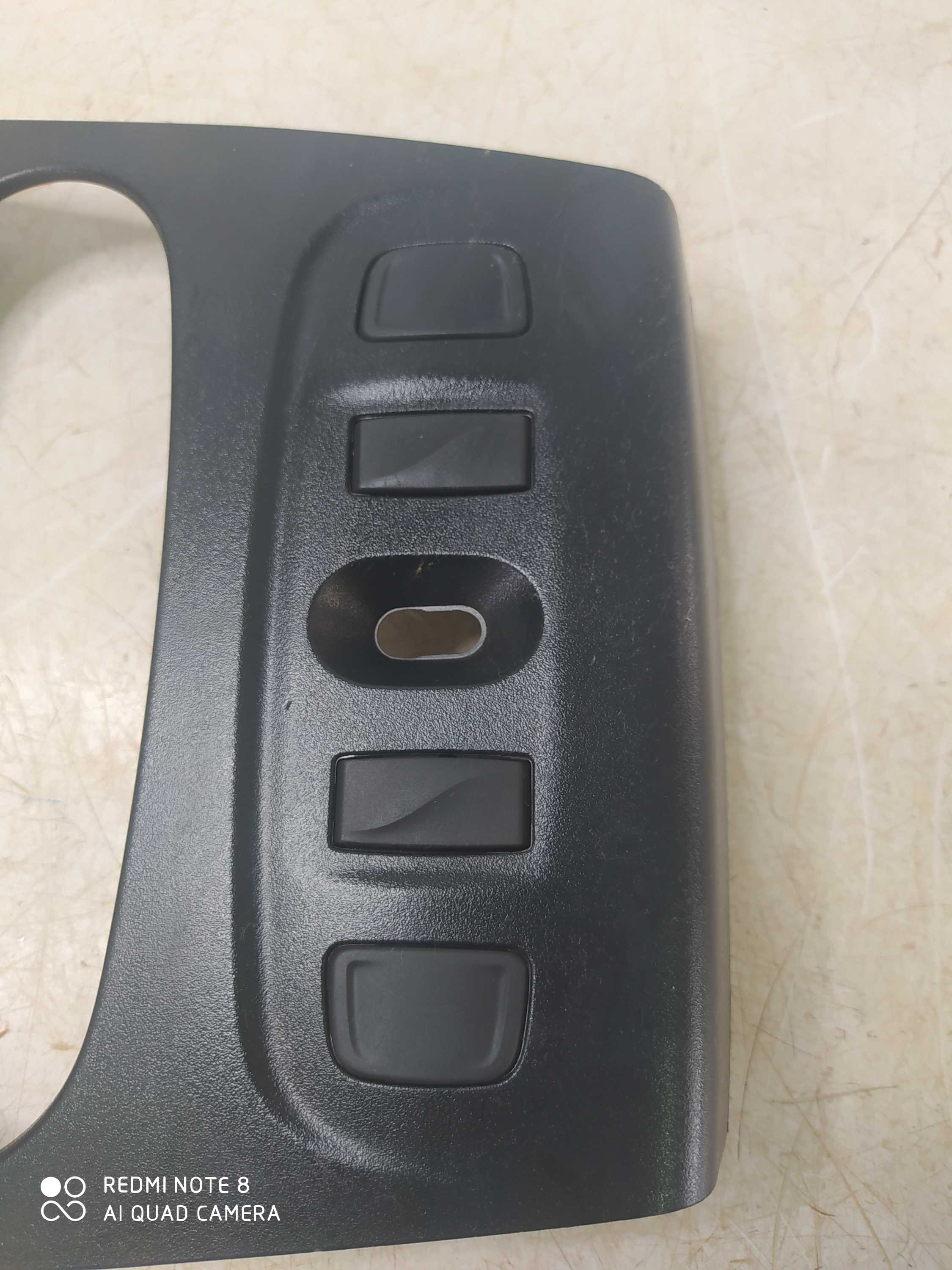 Moldura Central Ar Condicionado Renault Sandero 2019 6