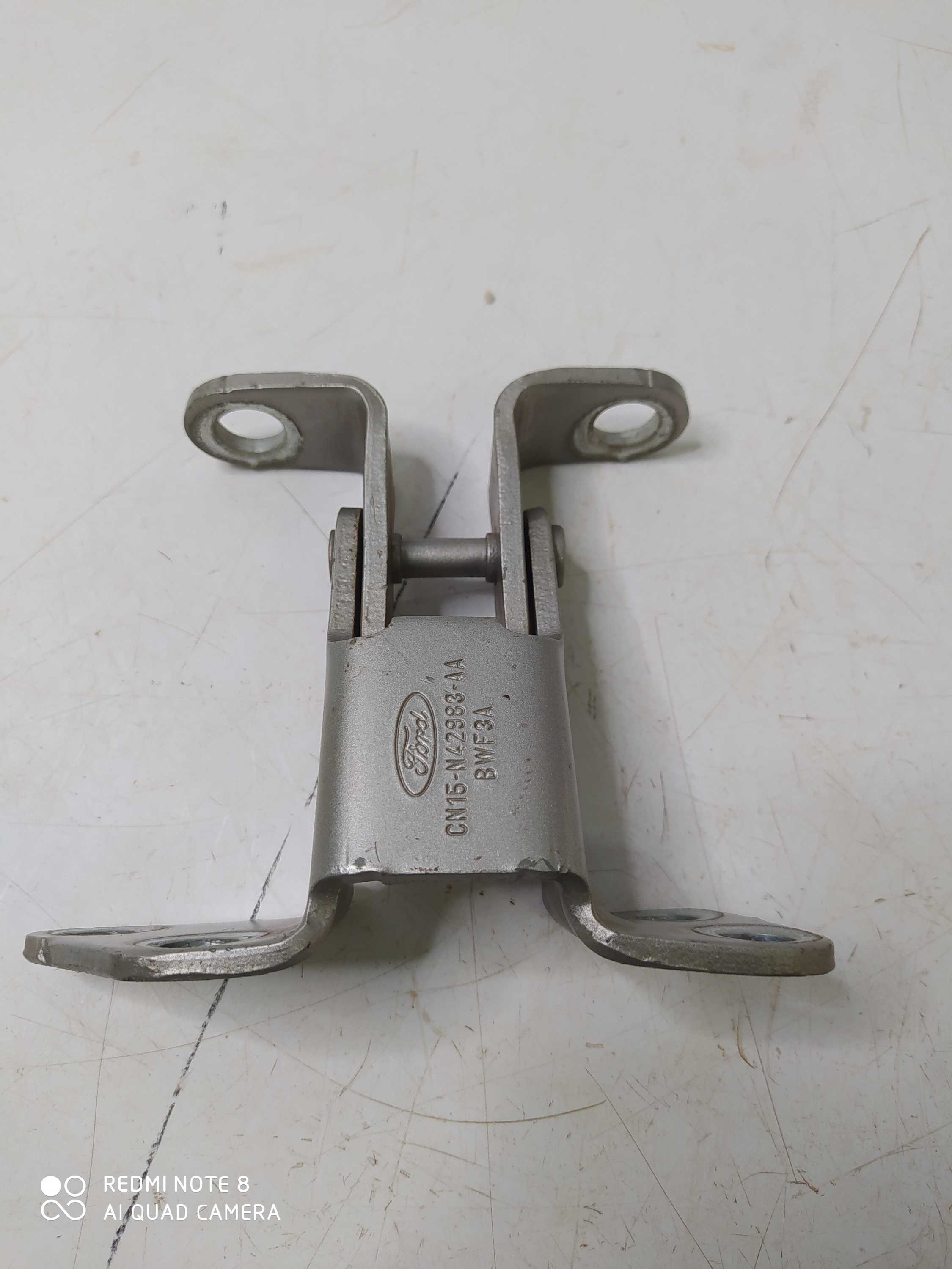 Dobradiça Superior Tampa Traseira Ford Ecosport 2014