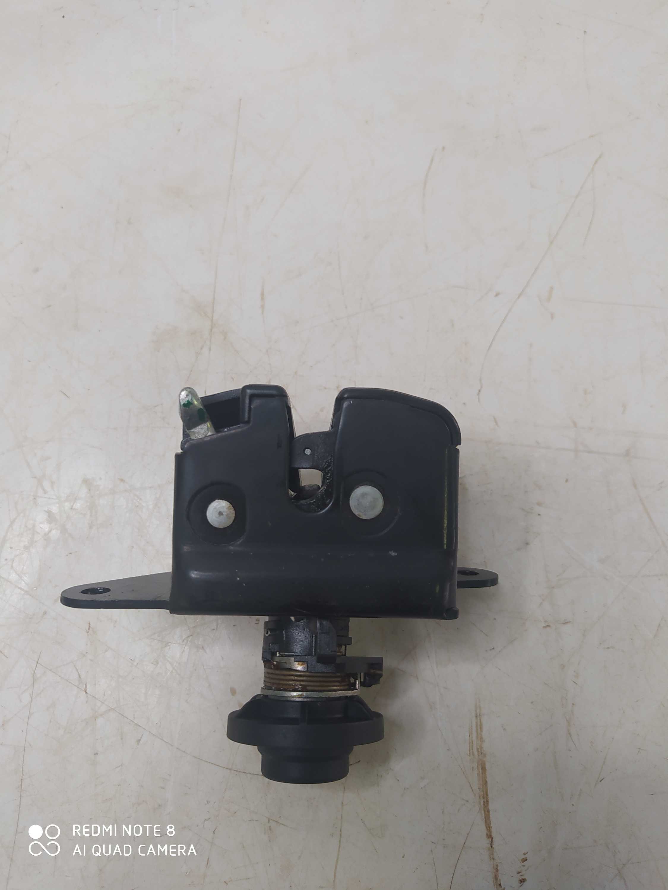 Fechadura Porta Malas Fiat Mobi Drive 2018