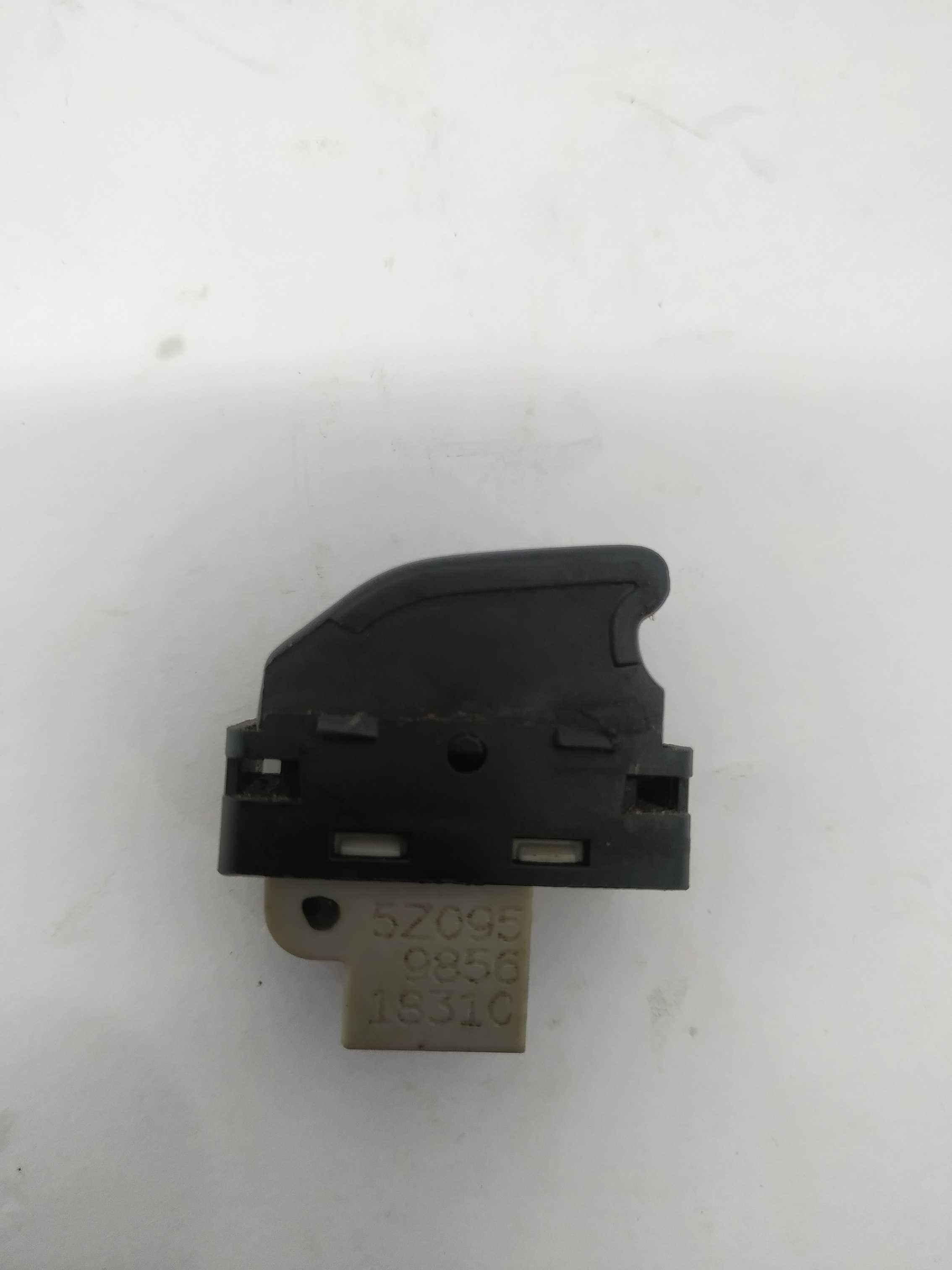 Botão Vidro Eletrico Diant. Direito Fox Spacefox 5z0959856 2