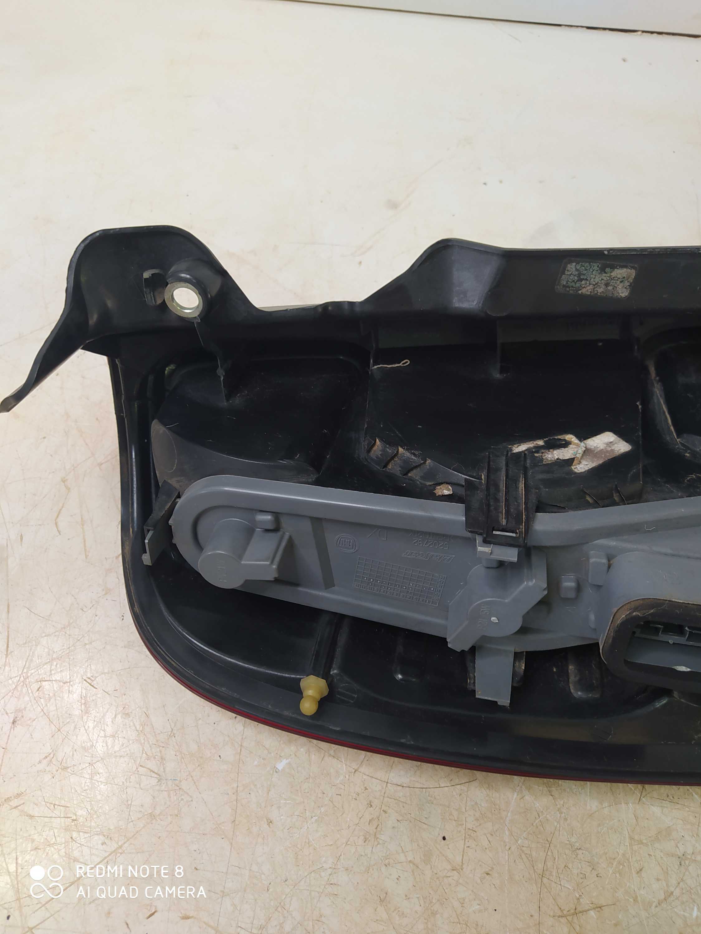 Lanterna Traseira Direita Fiat Uno Vivace 2012 Com Detalhe Direito Vermelho 4