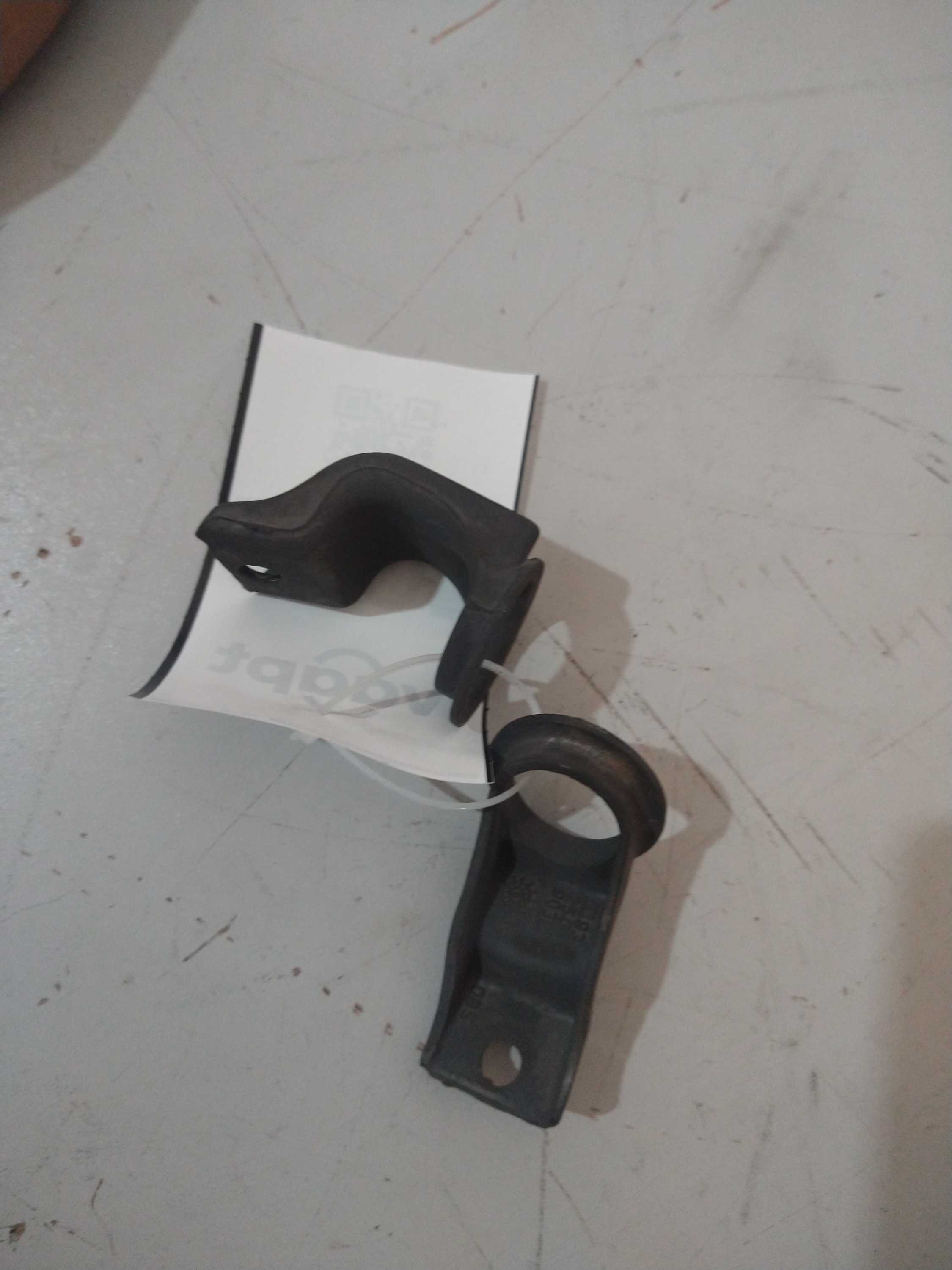 Suporte Do Radiador Do Corsa Sem Ar Condicionado Usado