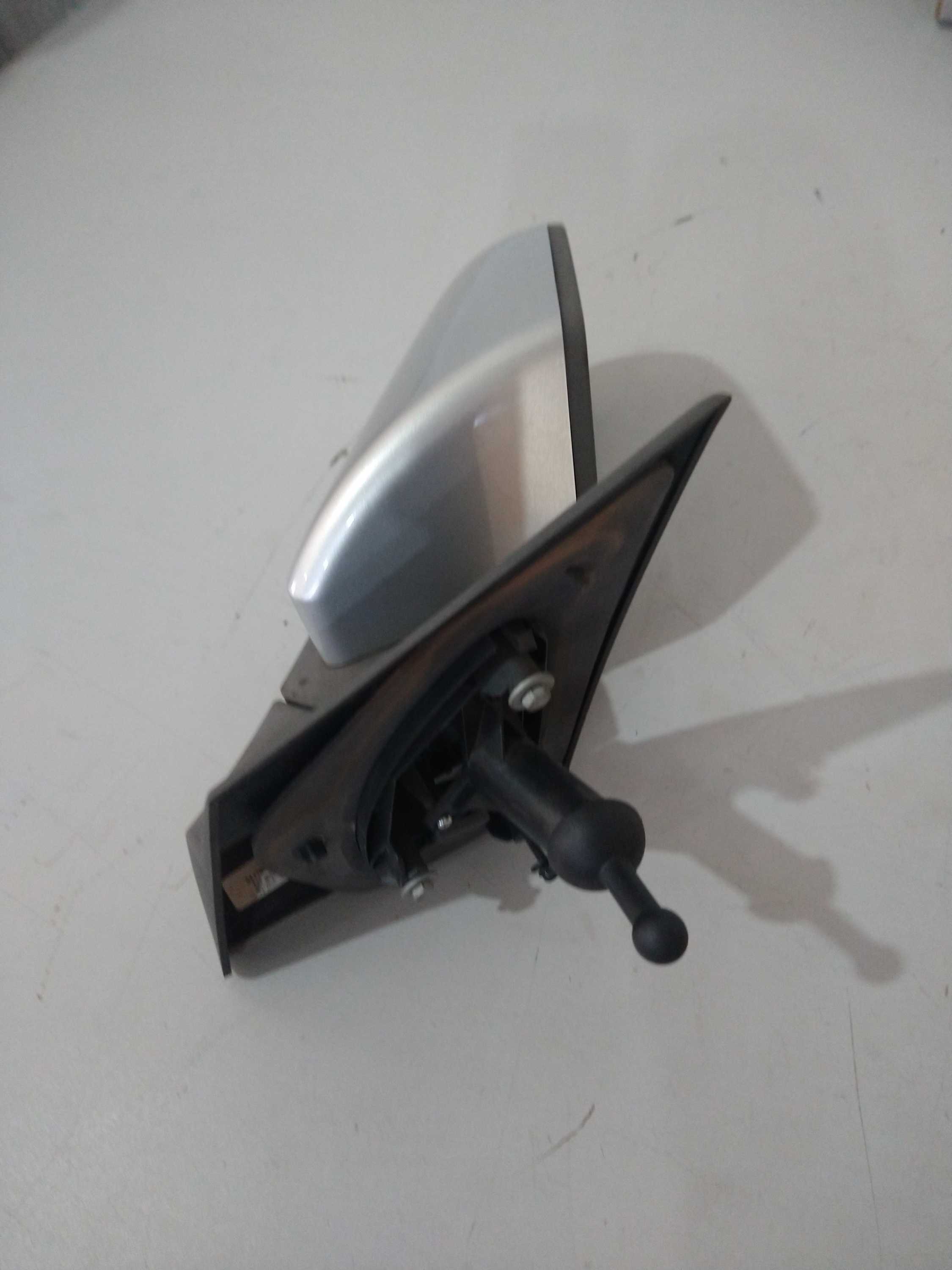 Retrovisor Direito Do Chevrolet Prisma 2014/2016 Usado Orig