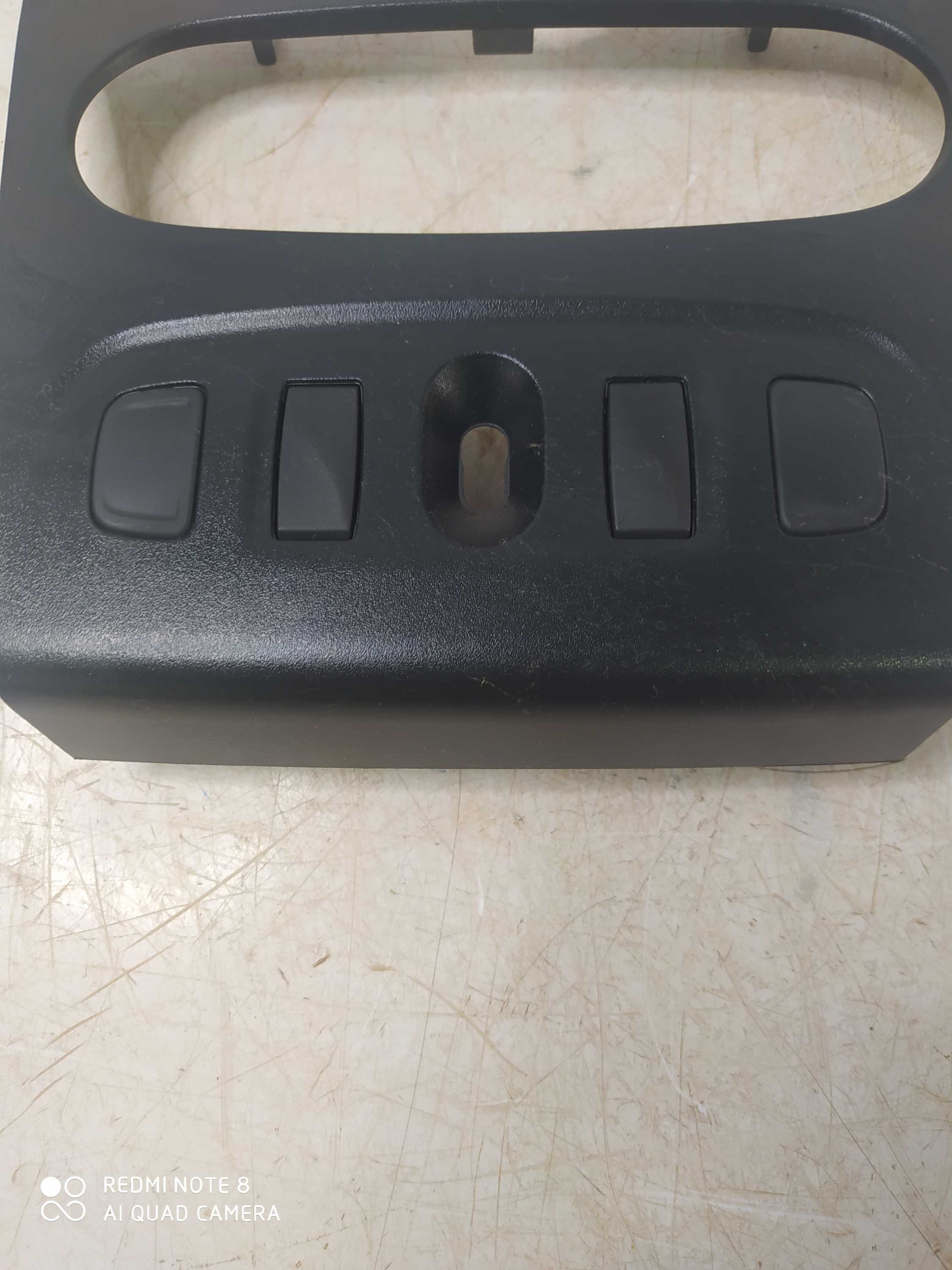 Moldura Central Ar Condicionado Renault Sandero 2019 2