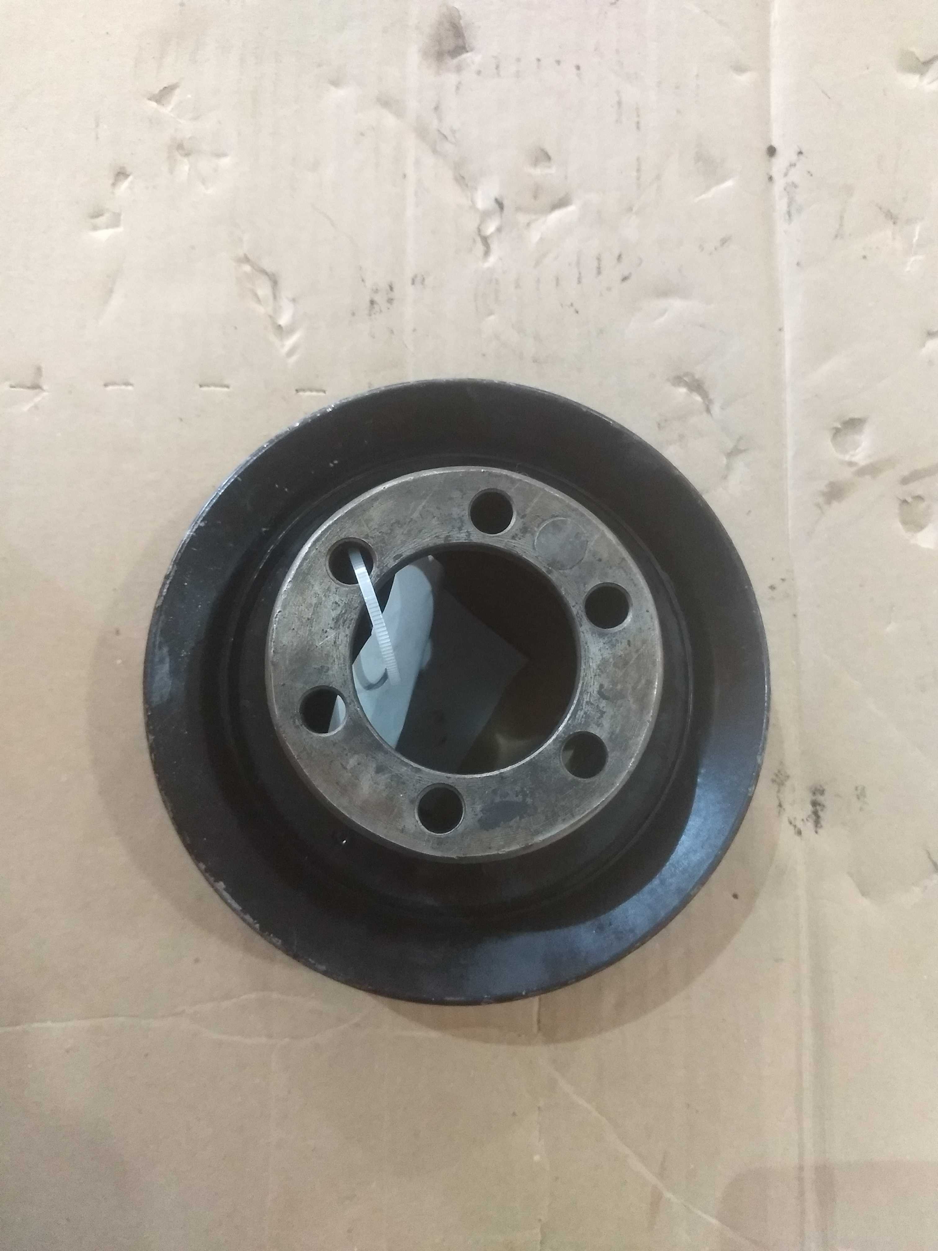 Polia Do Virabrequim Mercedes-benz Md 180 2