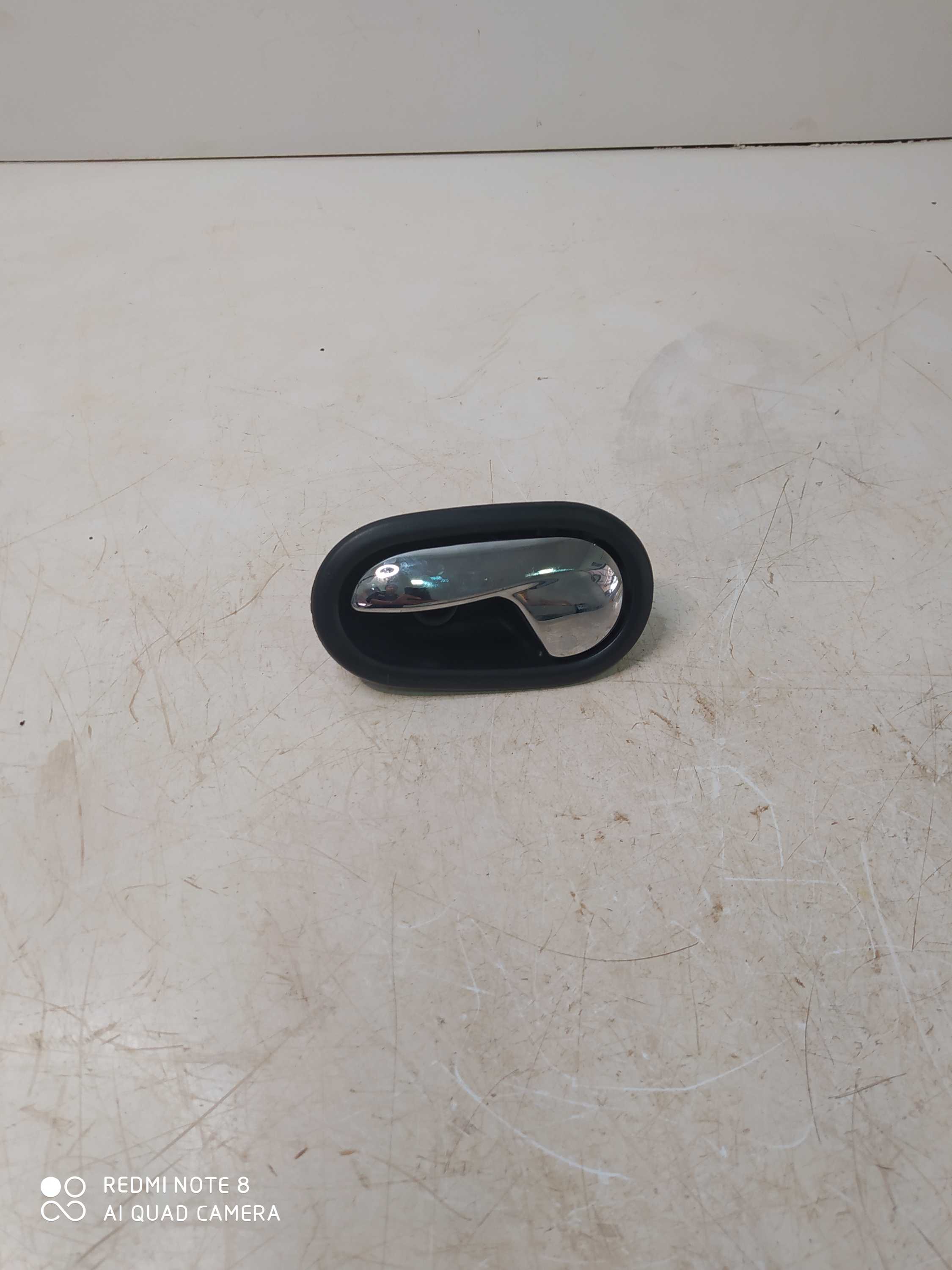 Maçaneta Interna Porta Dianteira Esquerda Sandero 2019 Preto Dianteira 3