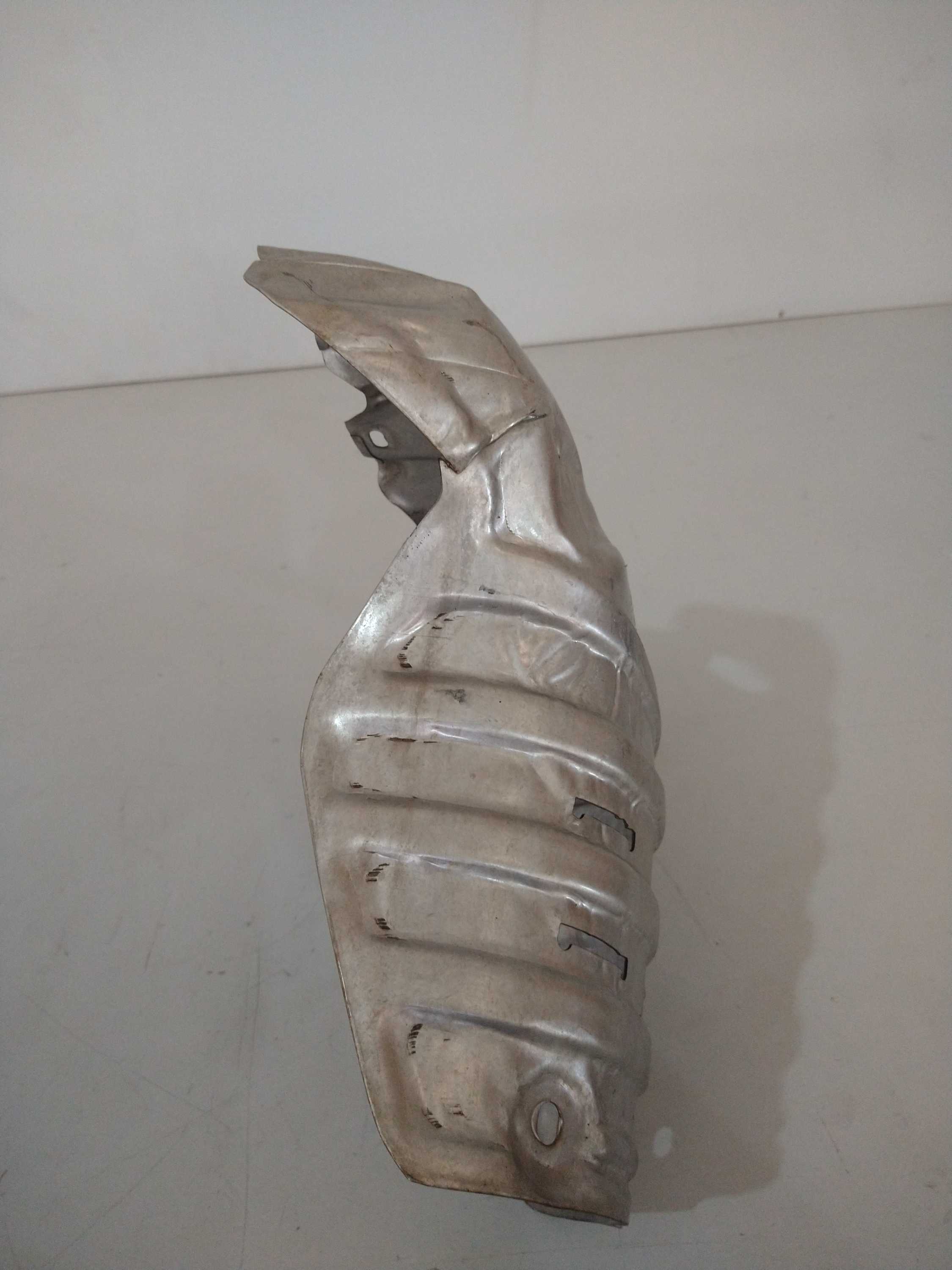 Defletor Protetor Do Catalisador Prisma Onix 2016 Usado Orig 2