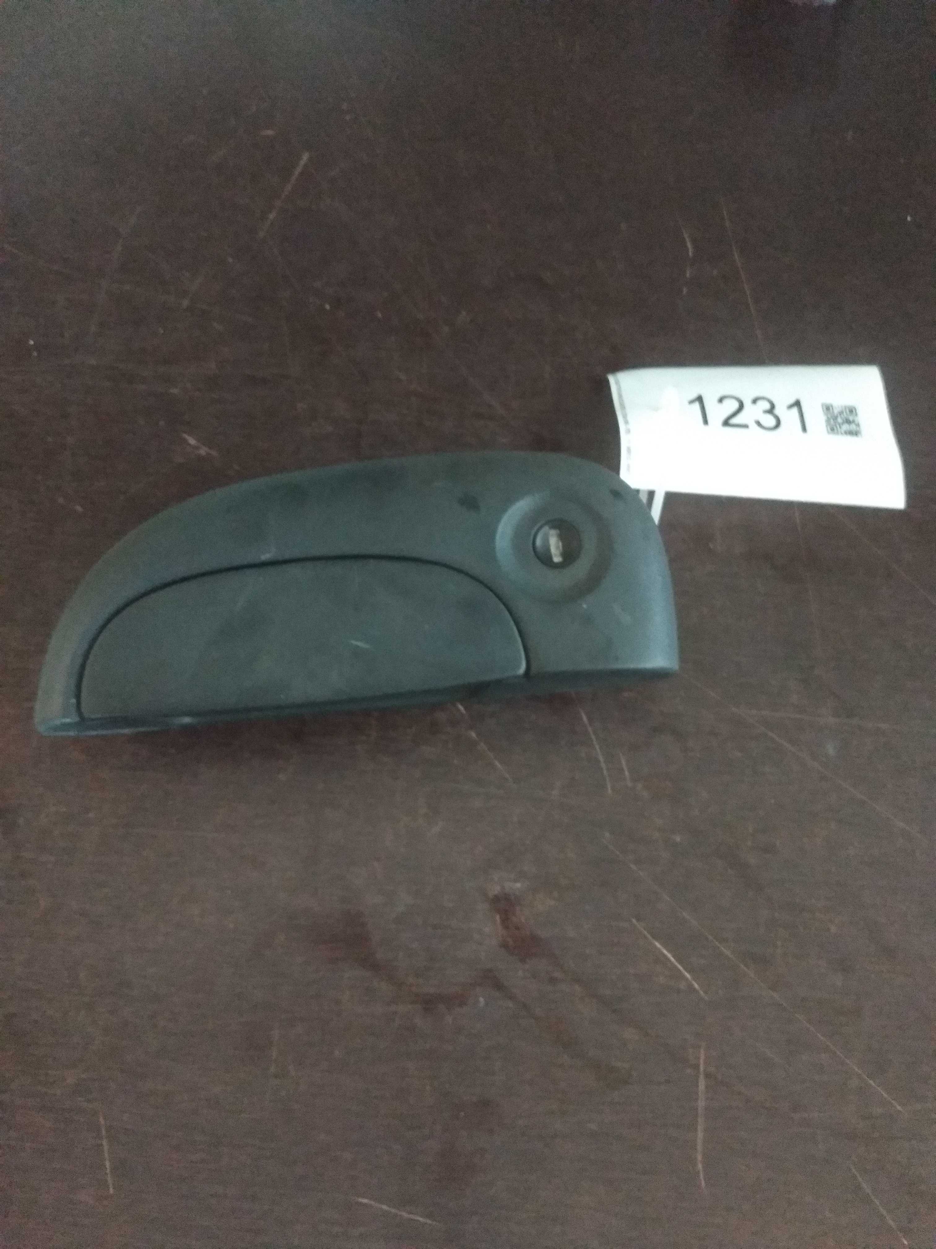 Fechadura Dianteira Esquerda Renault Kangoo Com Detalhe