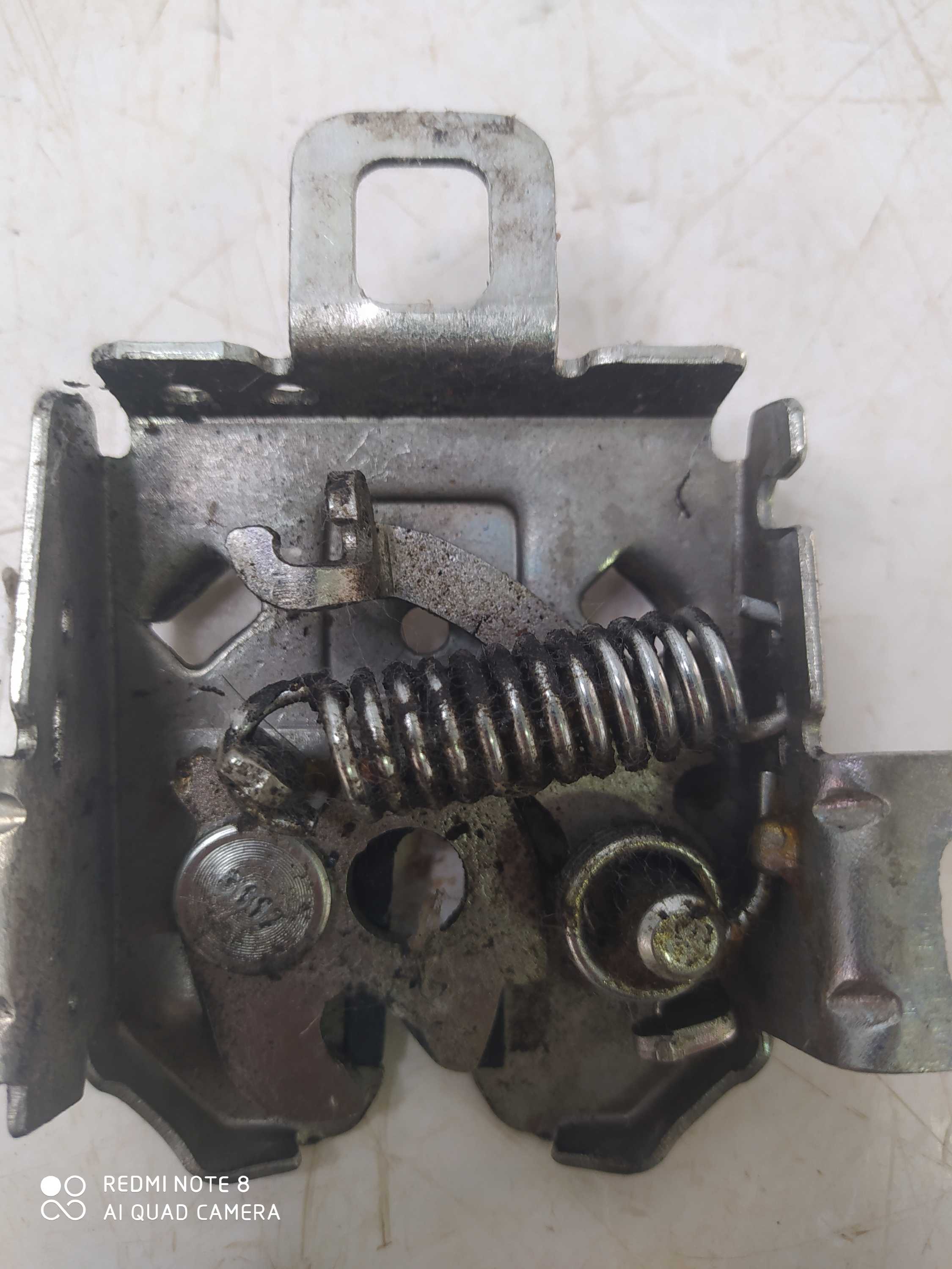 Fechadura Capô Fiat Mobi Drive 1.0 2018 4