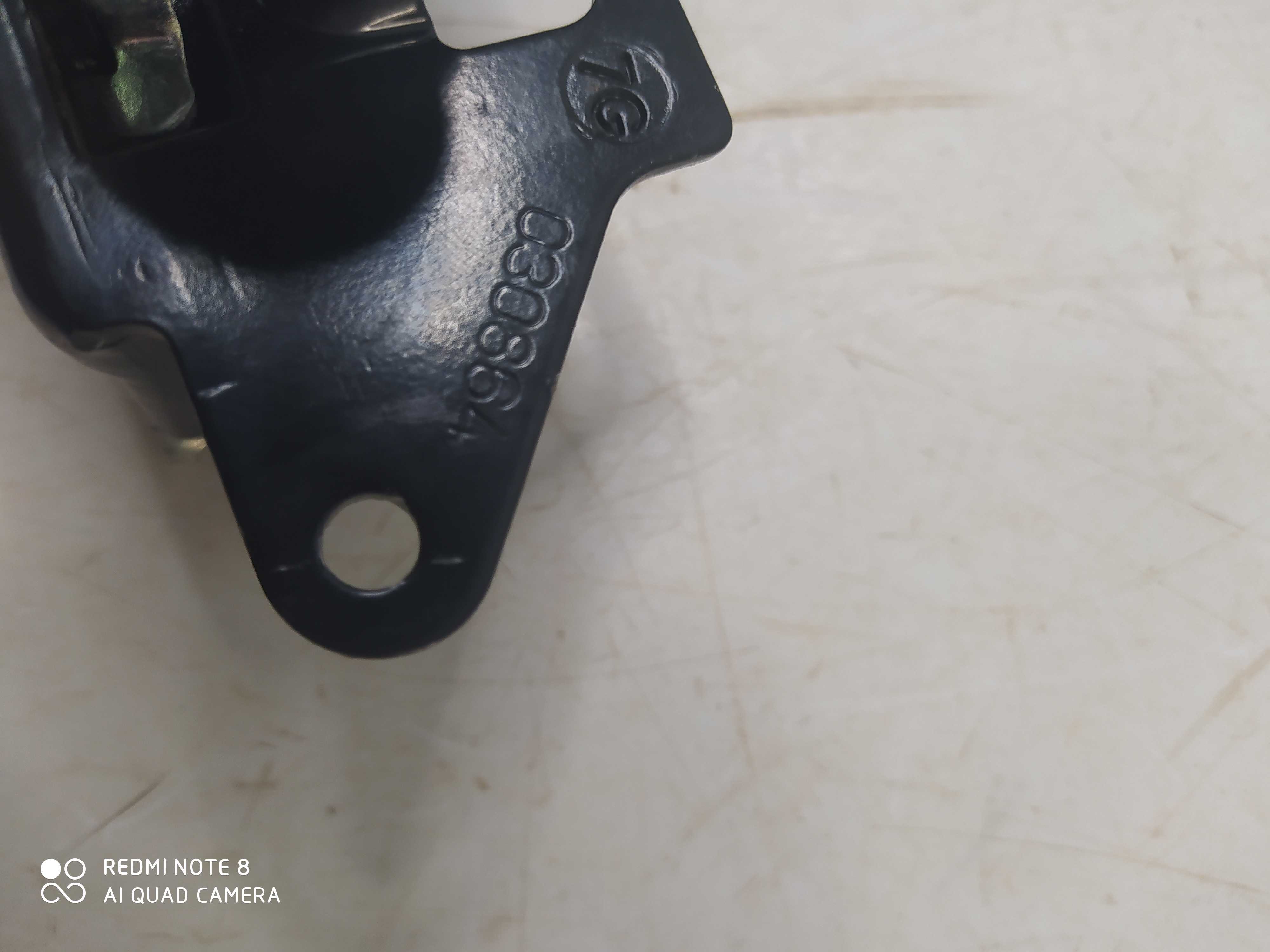 Fechadura Porta Malas Fiat Mobi Drive 2018 6