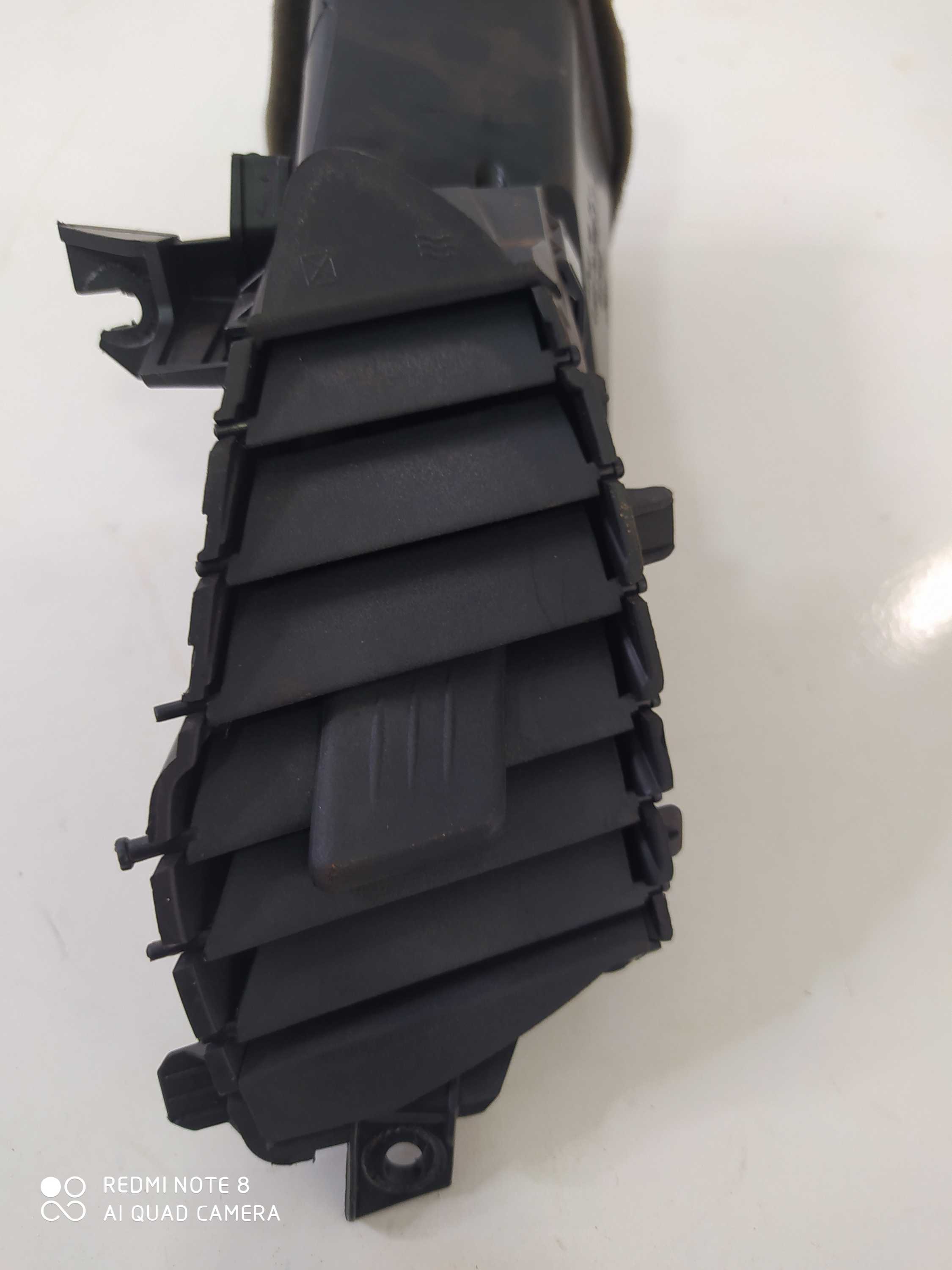 Difusor Ar Central Direito Ford Ka 2018 E3b5a01820a