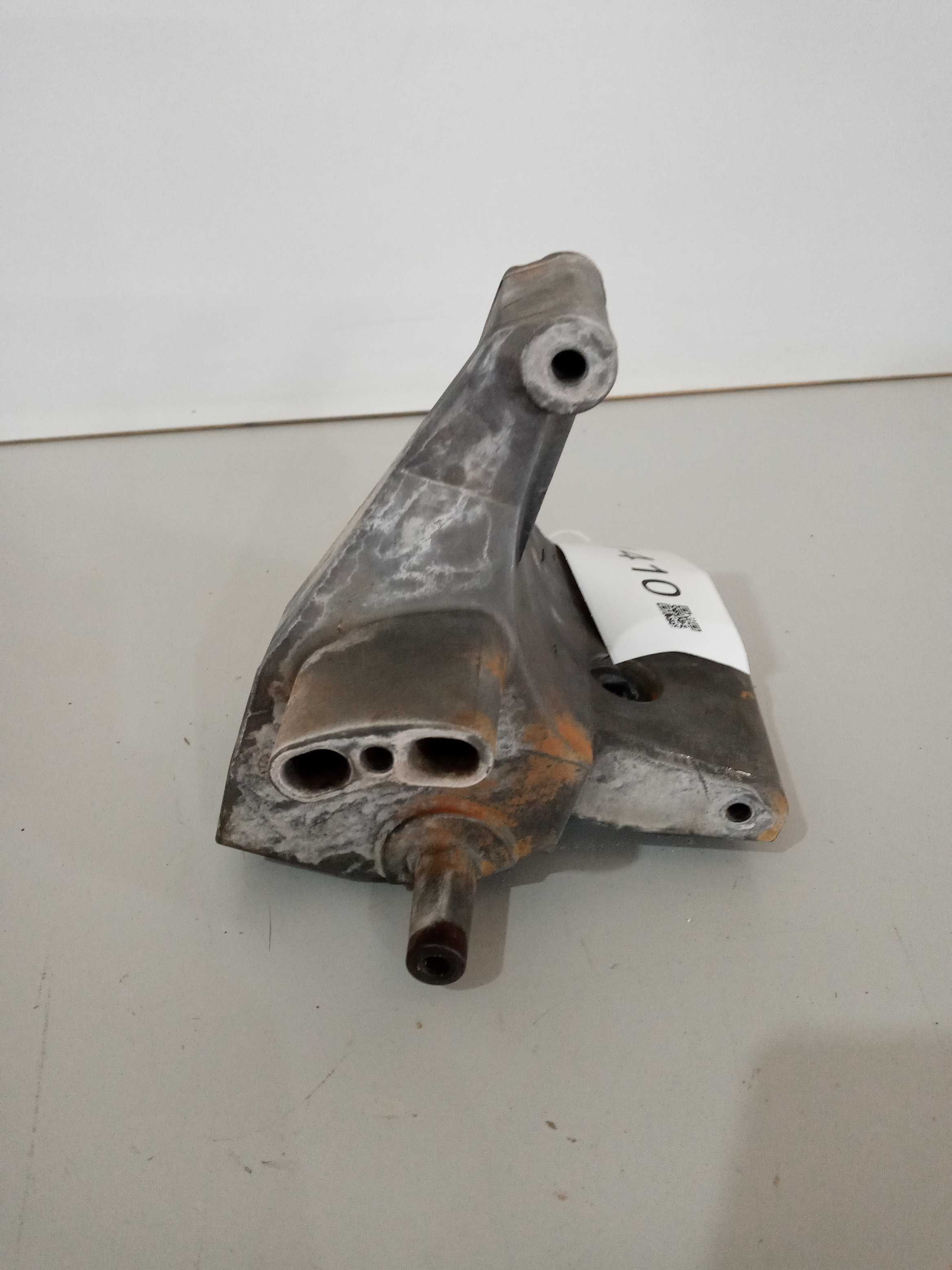 Suporte Do Alternador Ford Fiesta Ka Courieur 99a03 Zetec R 2