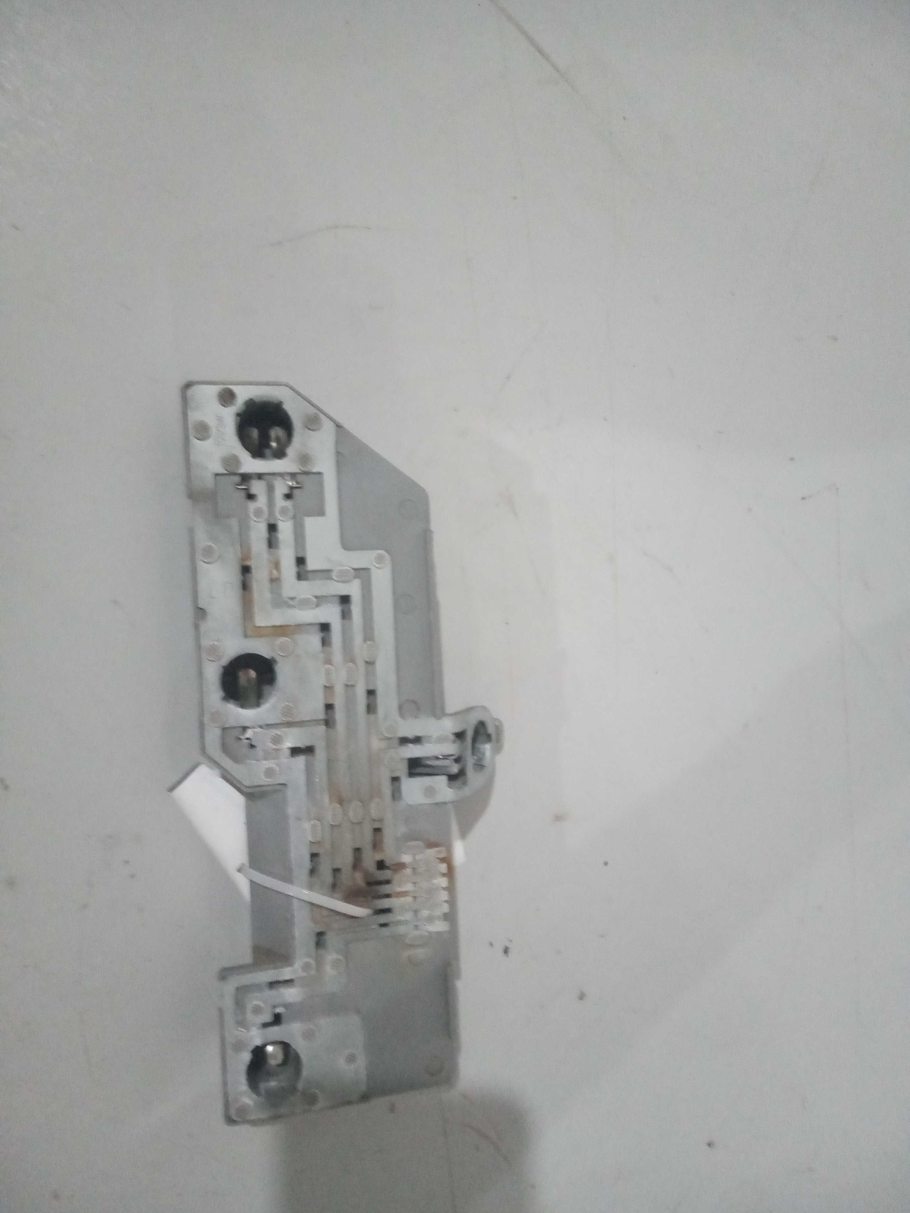 Circuito Lanterna Traseira L/d Renault Clio Sedan Usado Orig 2