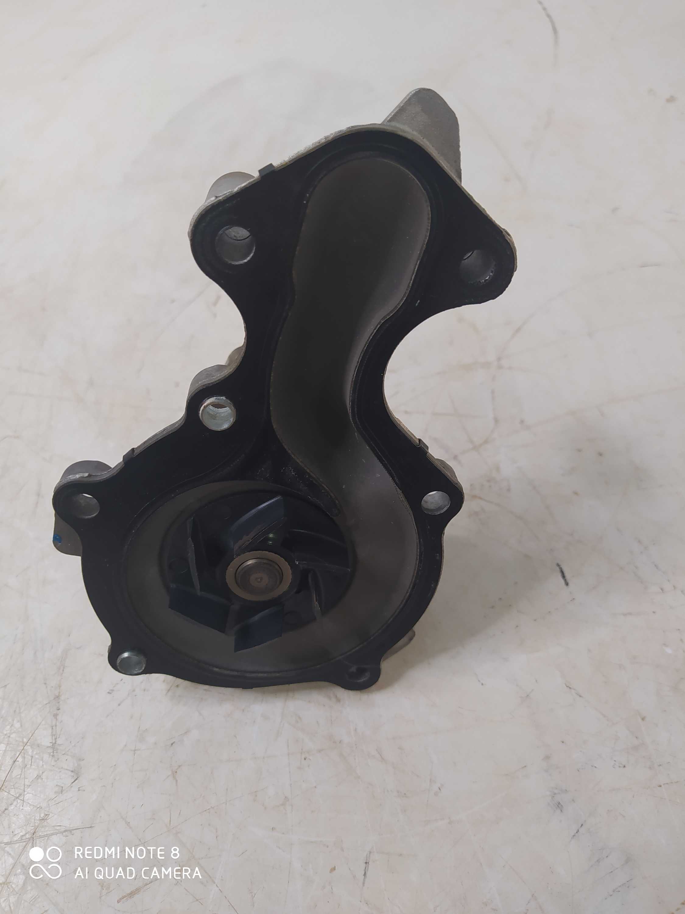 Bomba De Água Ford Fiesta 1.6 8v 2012 Original