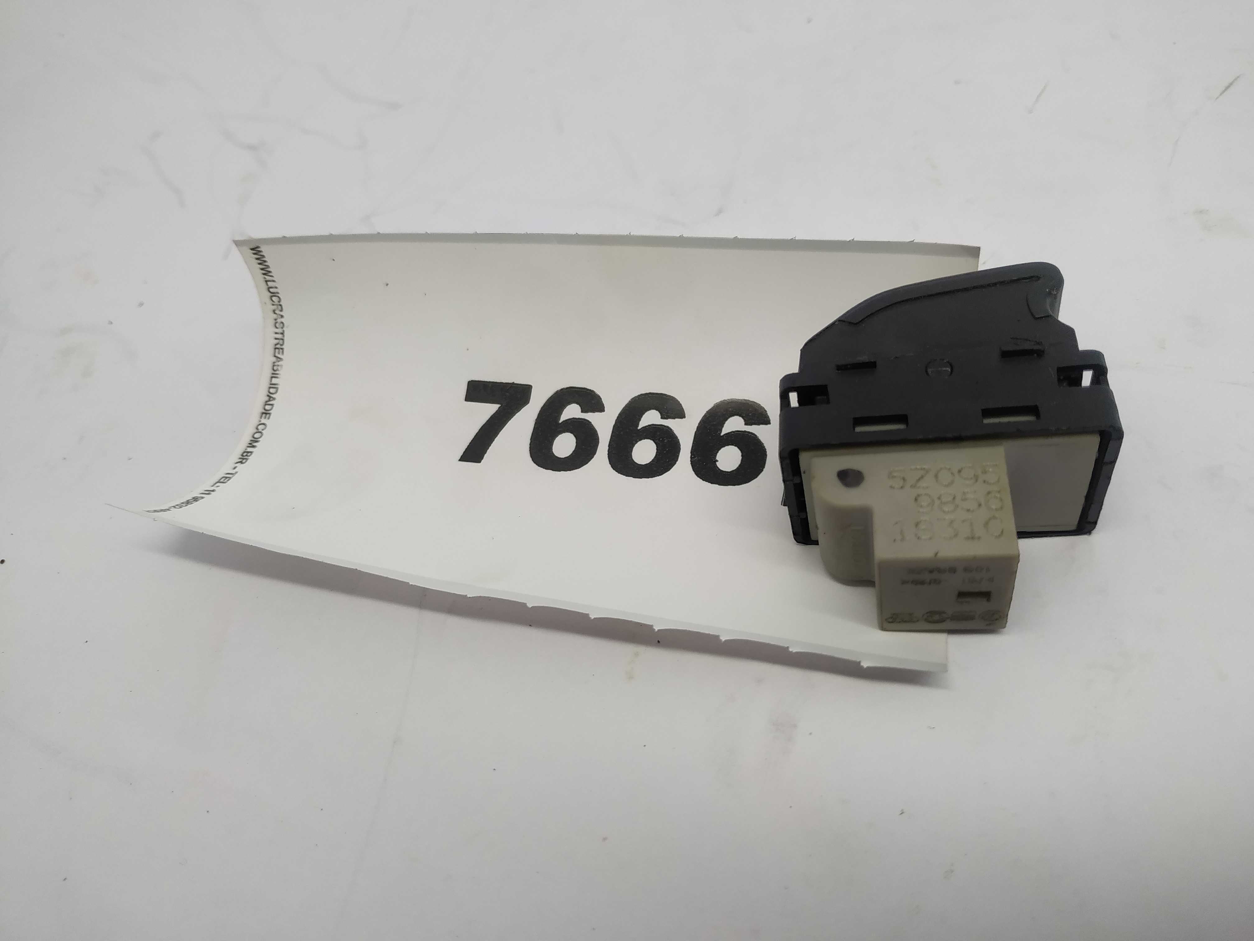 Botão Vidro Eletrico Diant. Direito Fox Spacefox 5z0959856 4