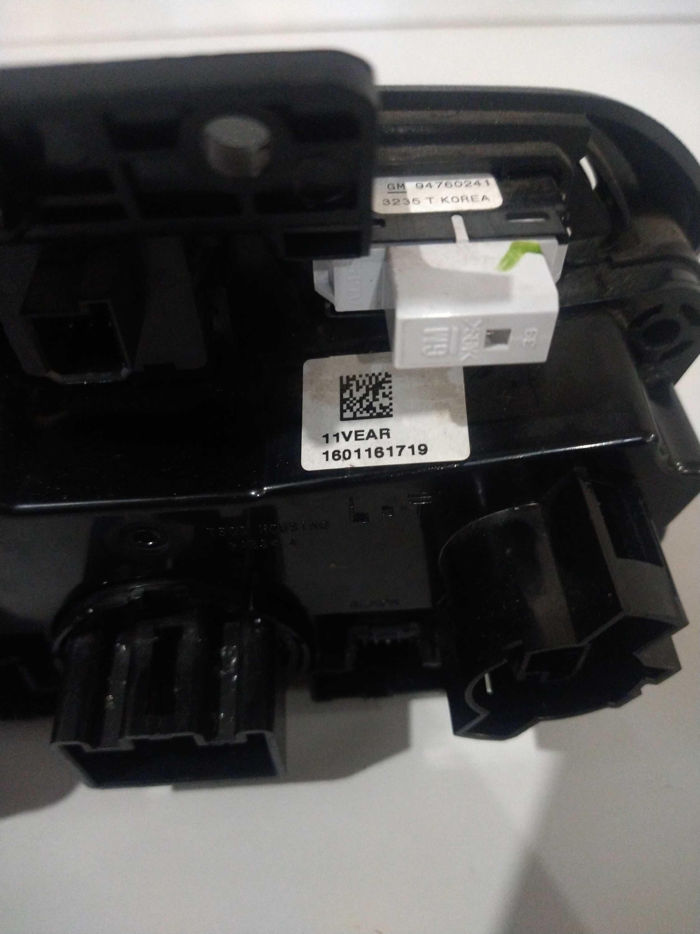 Comando De Ár Condicionado Onix/ Prisma 2016 Usado Original 4