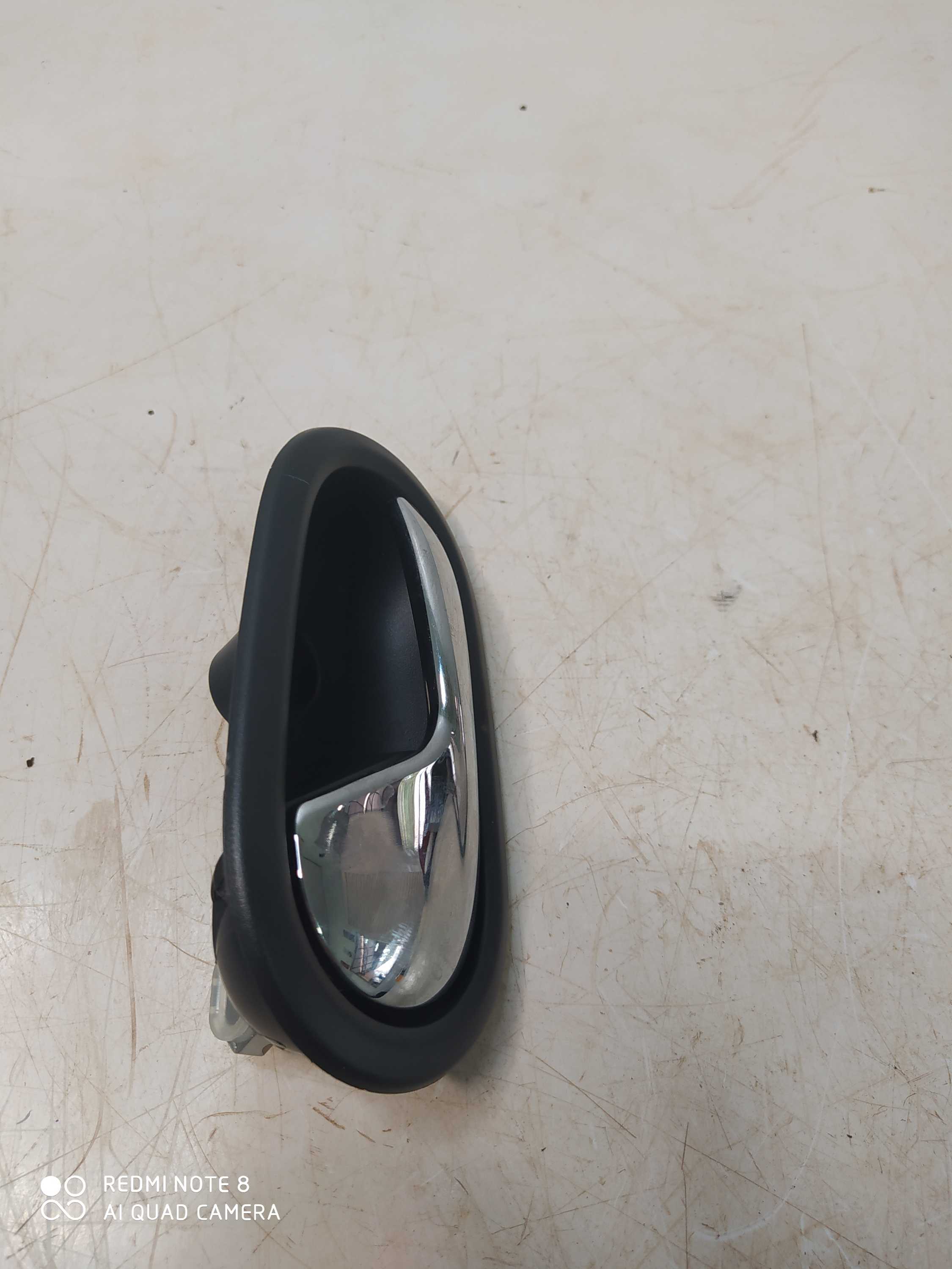 Maçaneta Interna Porta Dianteira Esquerda Sandero 2019 Preto Dianteira 6