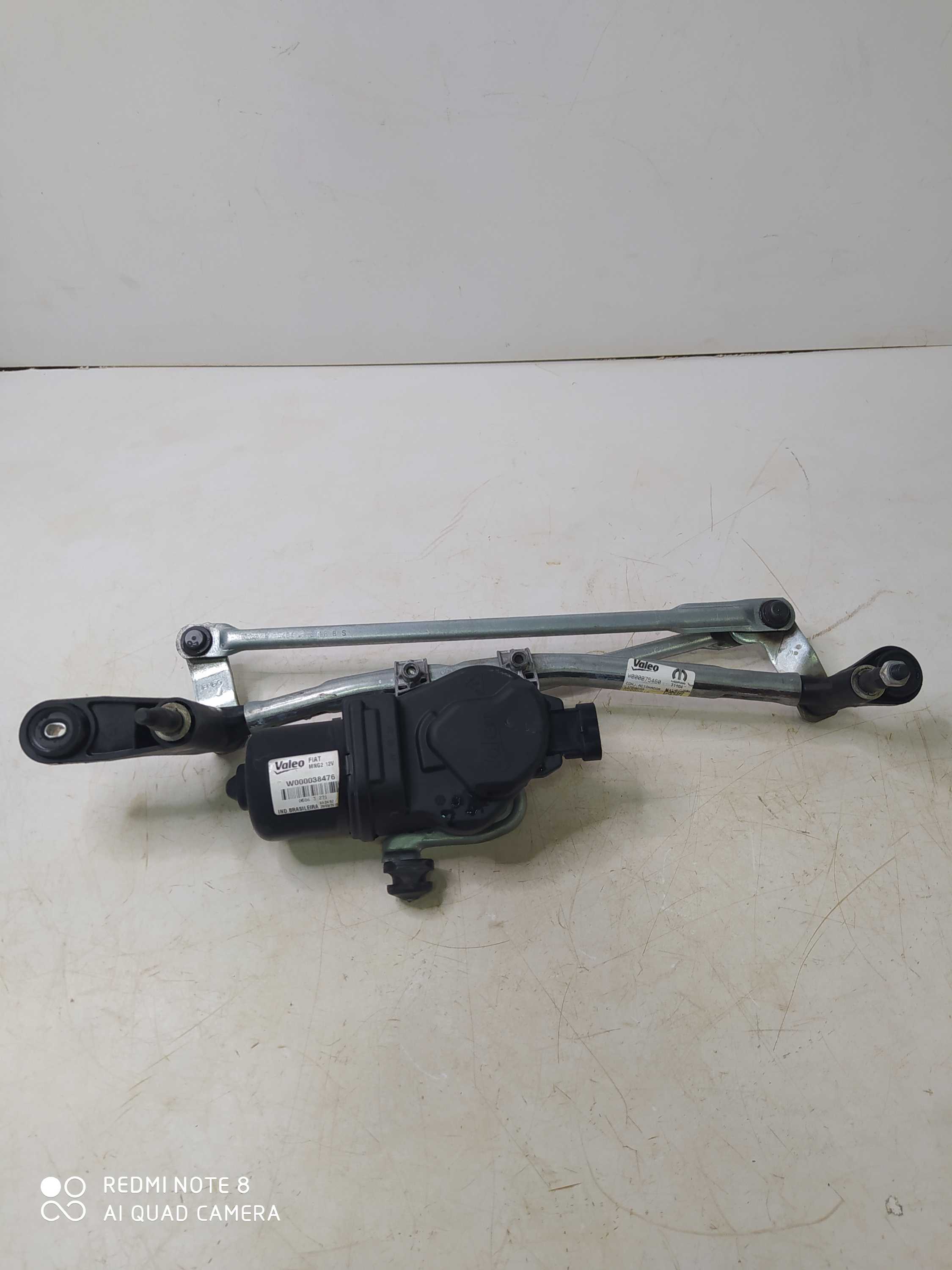 Galhada Com Motor Limpador Parabrisa Fiat Mobi 2018