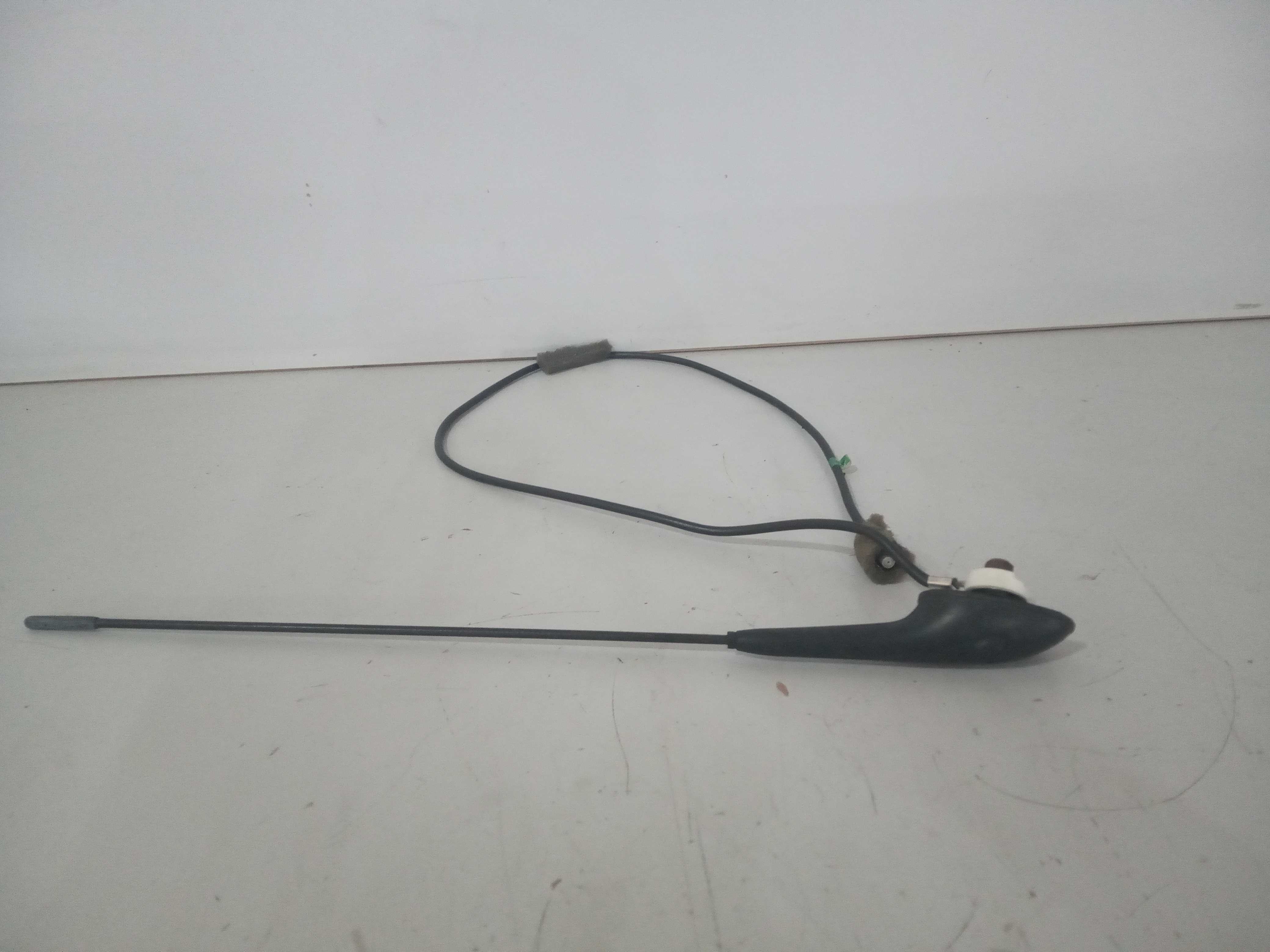 Antena De Teto Com Base E Chicote Original Palio Usado