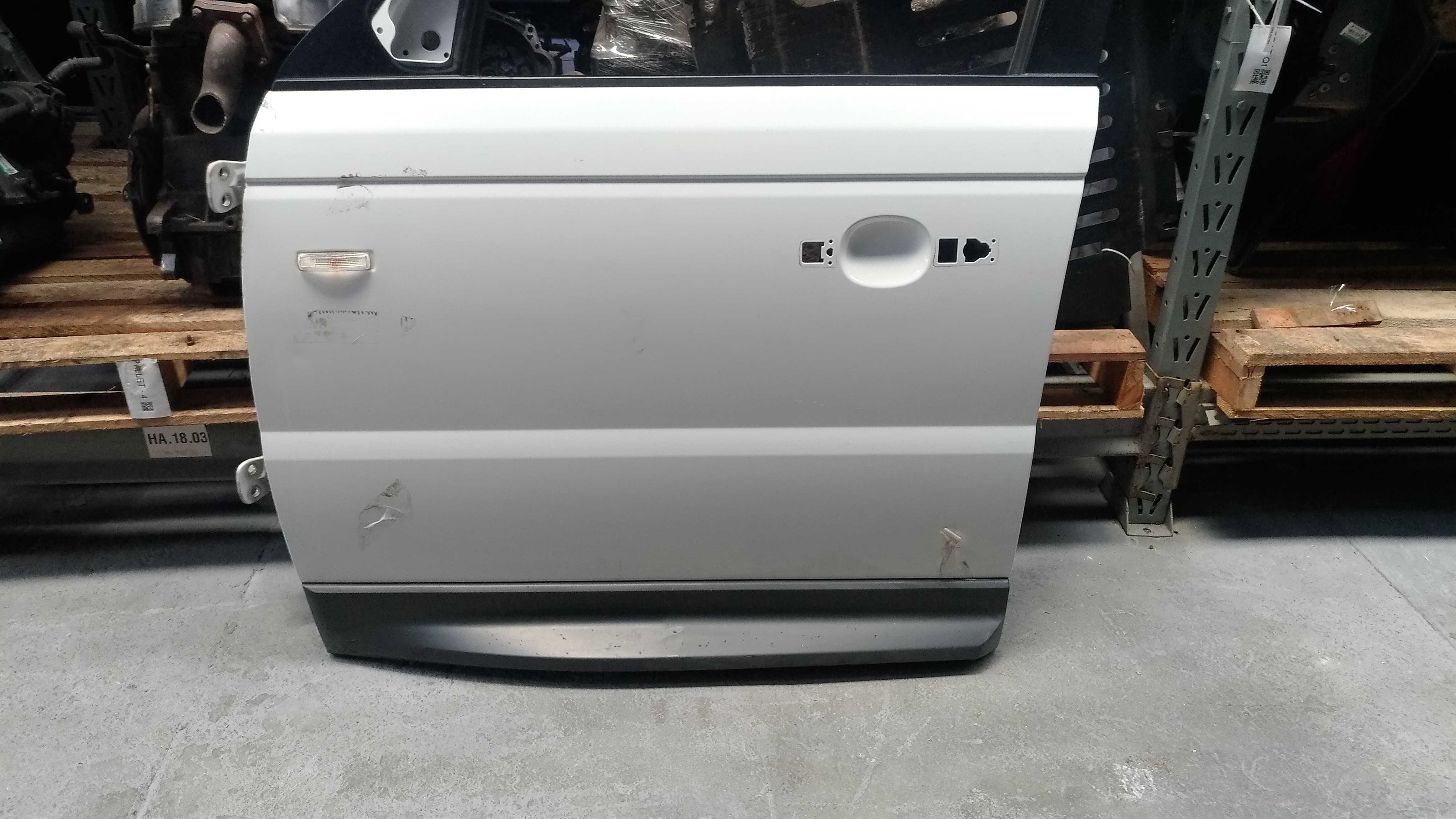 Porta Dianteira Esquerda Range Rover Sport 2010 V289 Branco 2