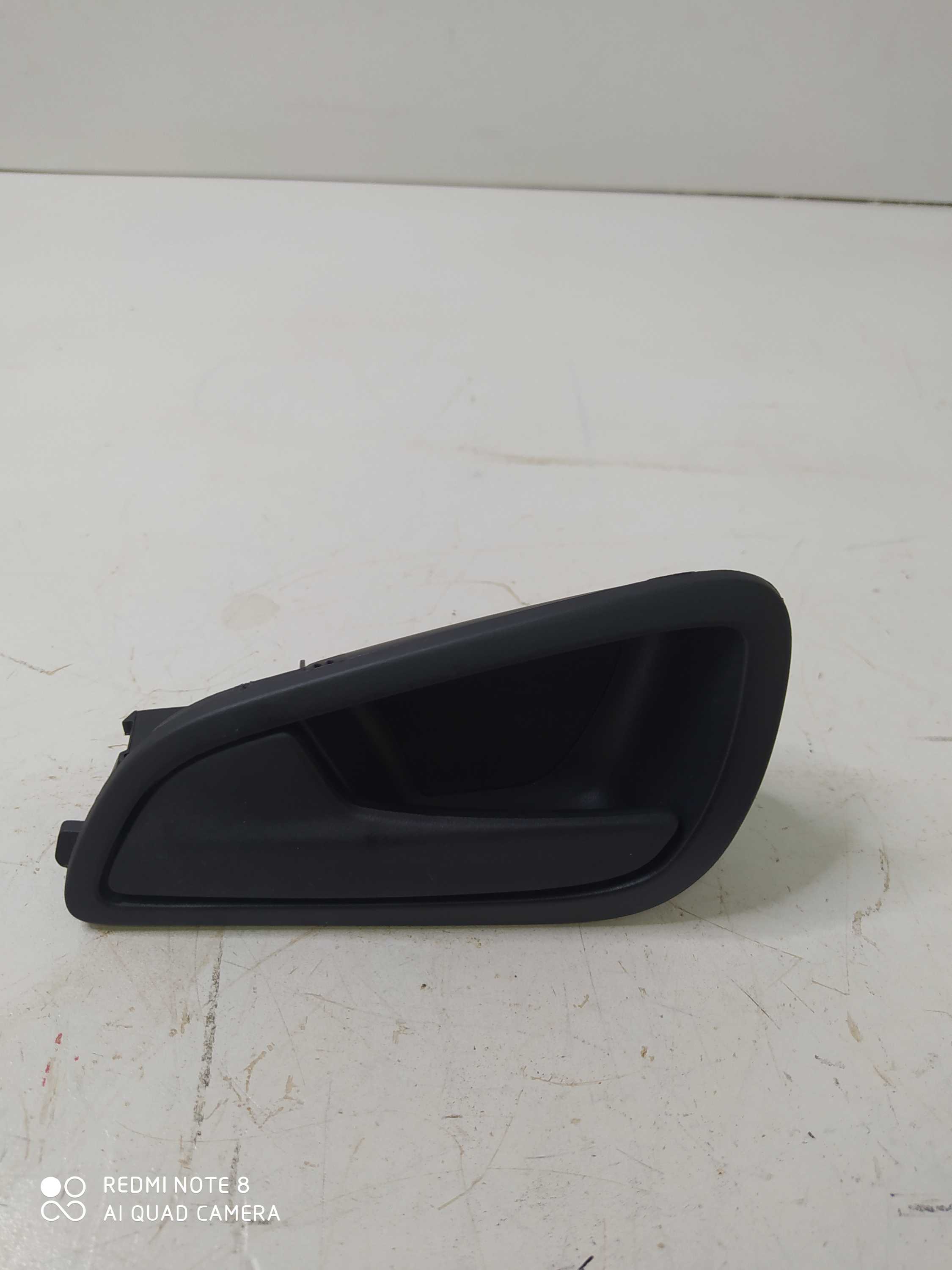 Maçaneta Interna Traseira Esquerda Ford Ka Sedan 1.0 2018 Preto Traseira