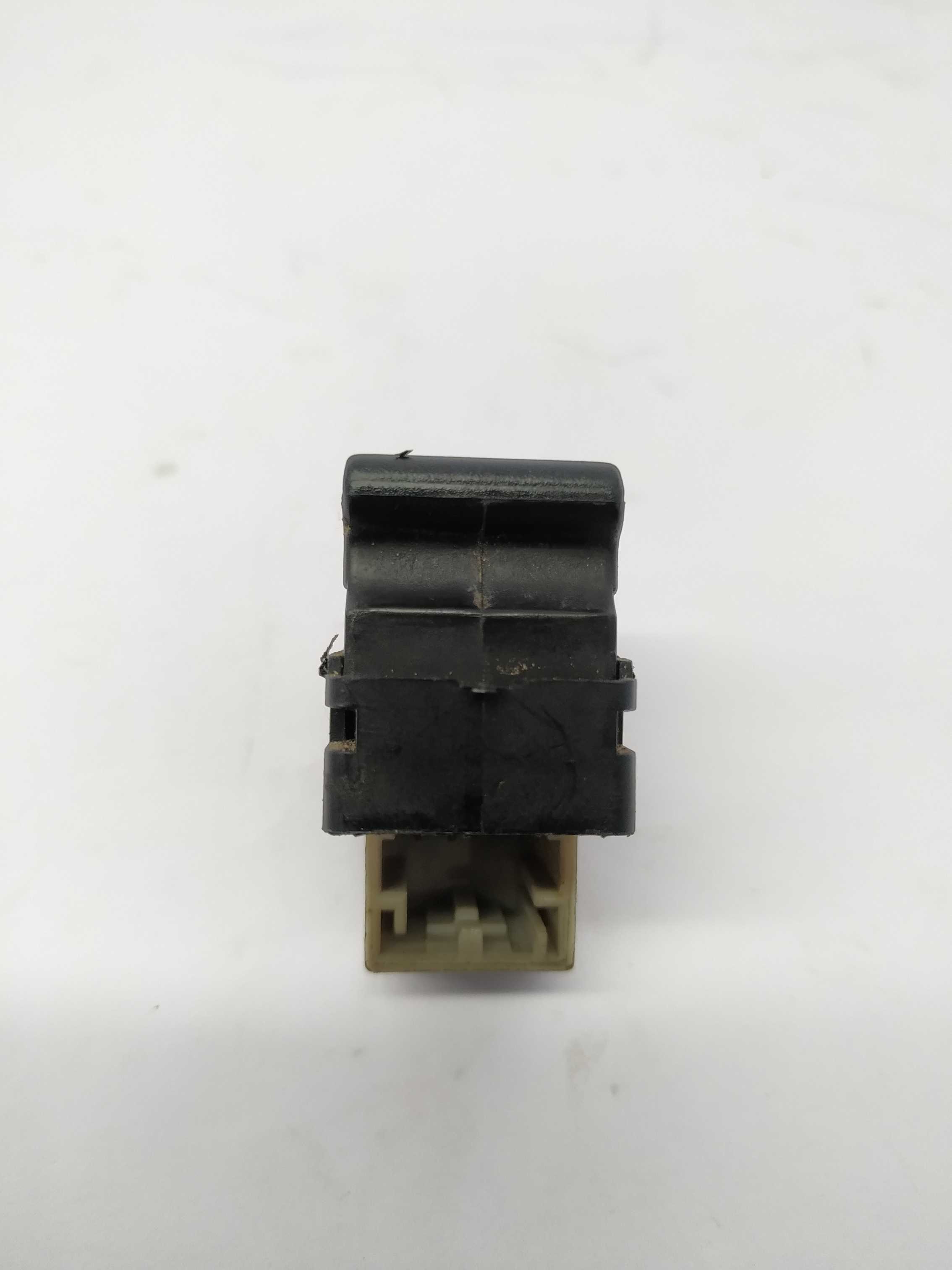 Botão Vidro Eletrico Diant. Direito Fox Spacefox 5z0959856 3