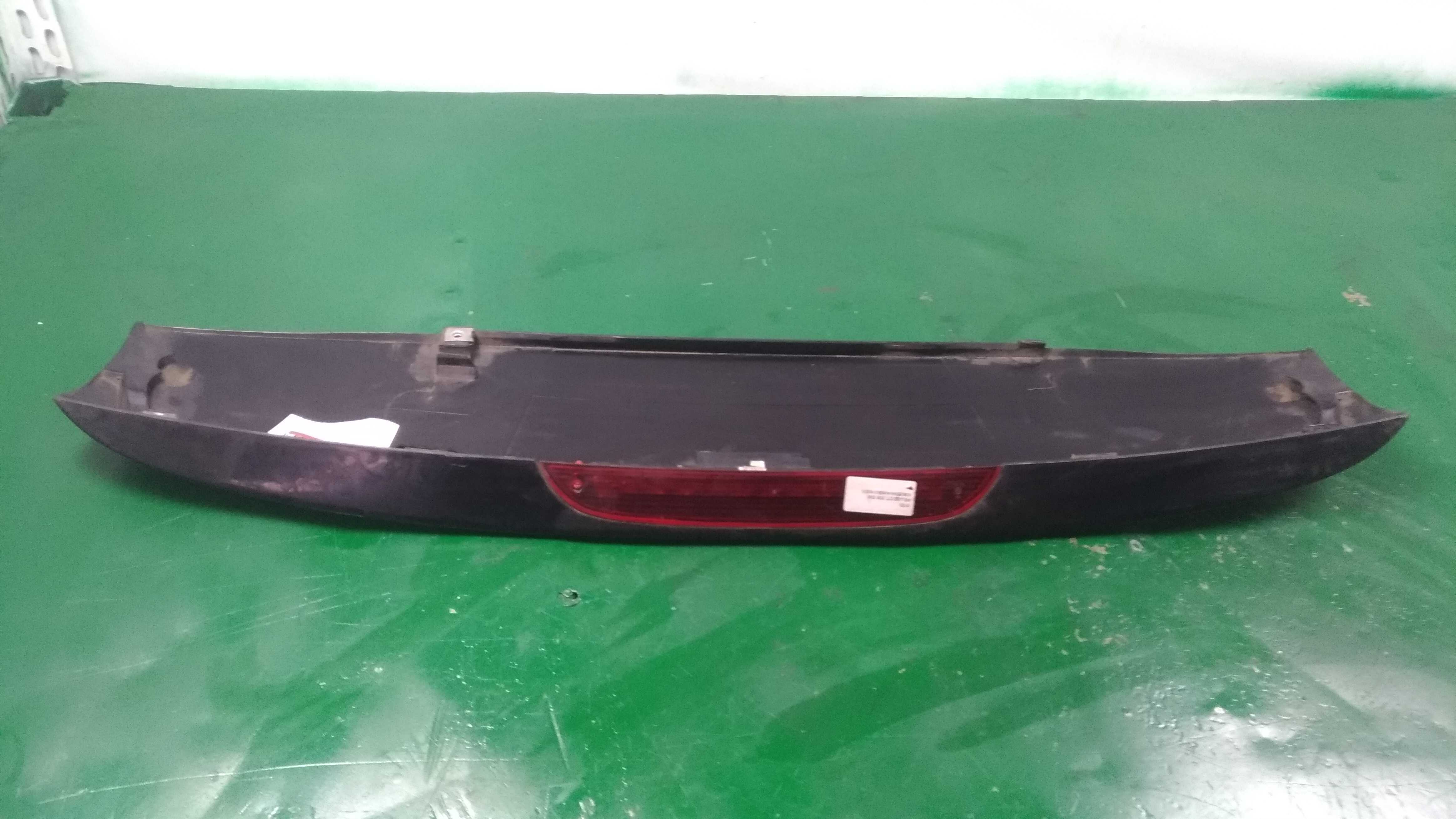 Moldura Da Tampa Traseira Peugeot 207 Sw V33 4
