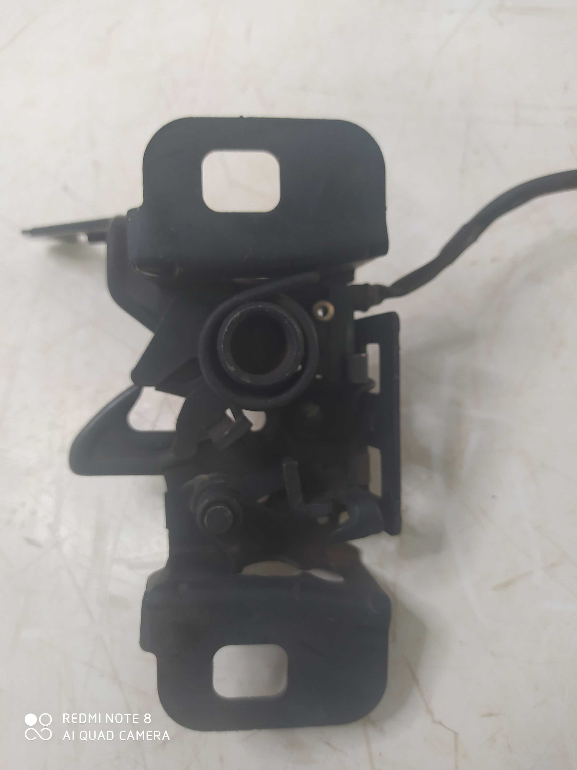 Fechadura Capô Chevrolet Cobalt  2015 94762823 2