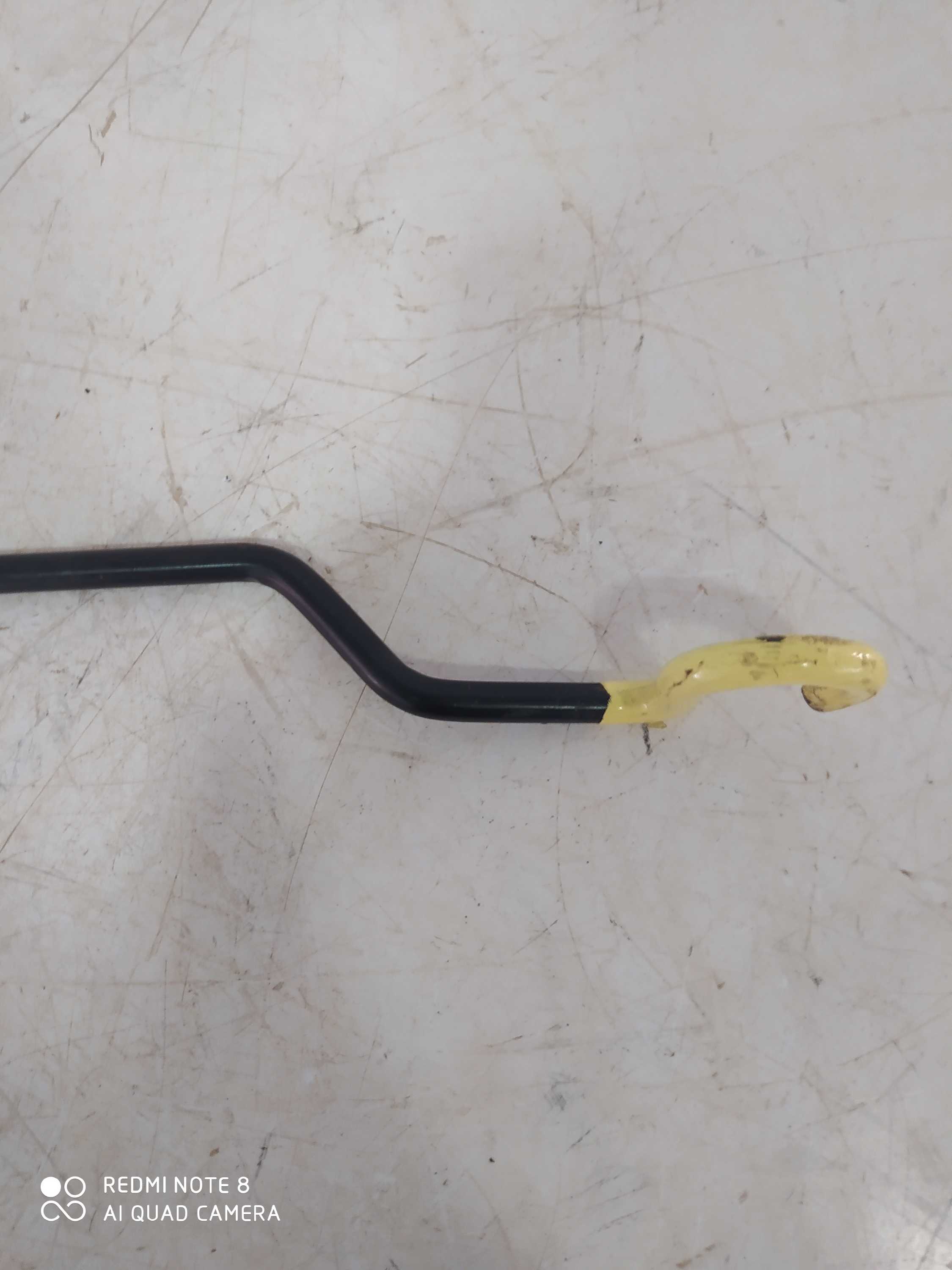 Vareta Suporte Capô Ford Fiesta 2012 Original 2
